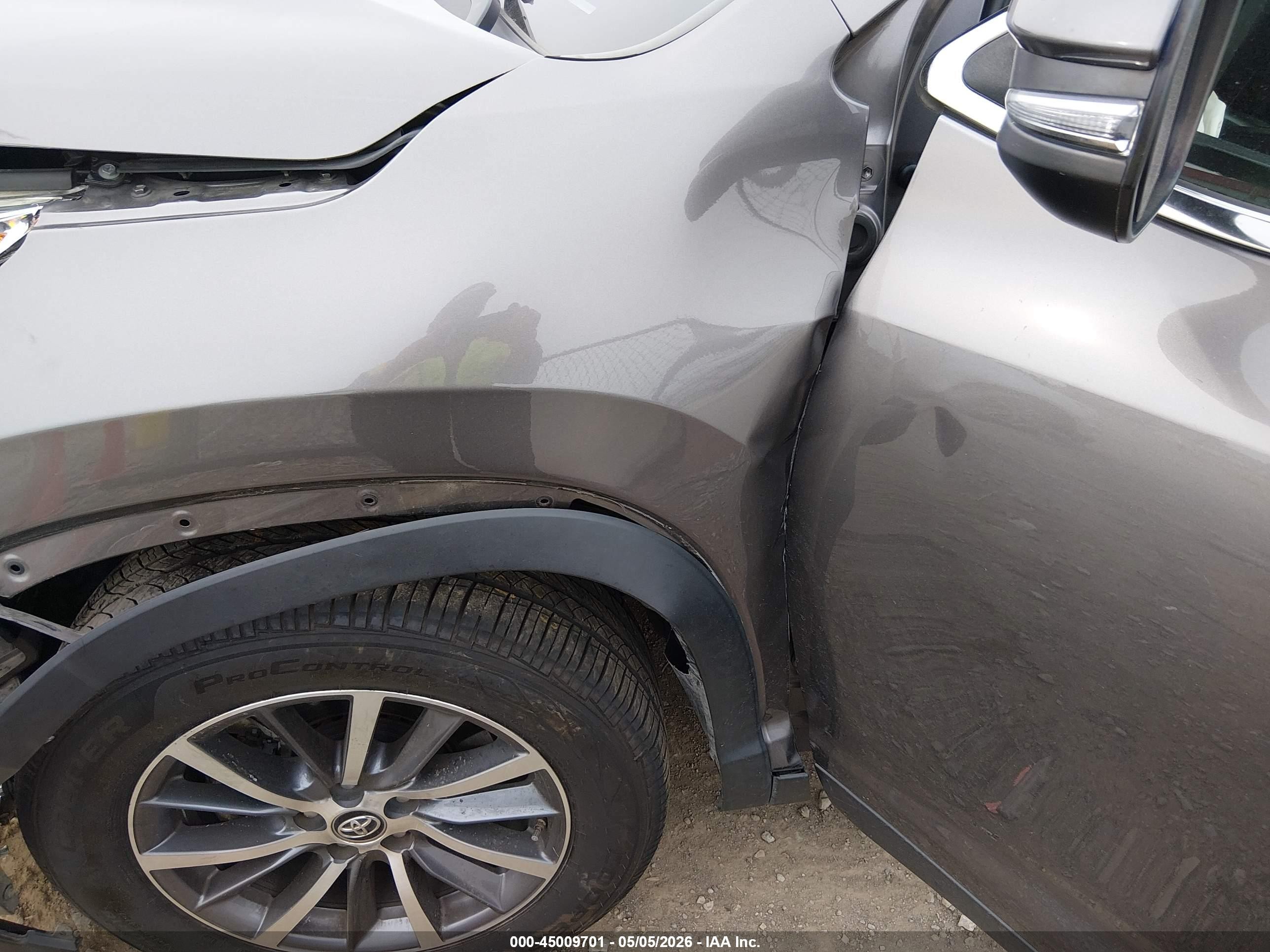 2019 Toyota Highlander Xle Серый vin: 5TDKZRFH7KS553096