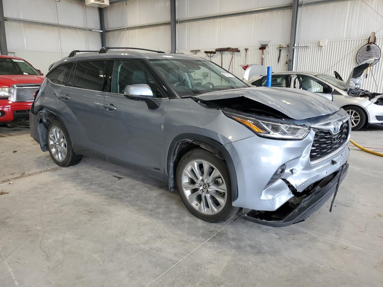 2023 Toyota Highlander Hybrid Limited Blue vin: 5TDXBRCH1PS586519
