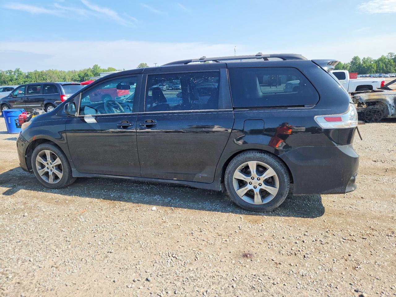 2012 Toyota Sienna Sport Black vin: 5TDXK3DC0CS239841