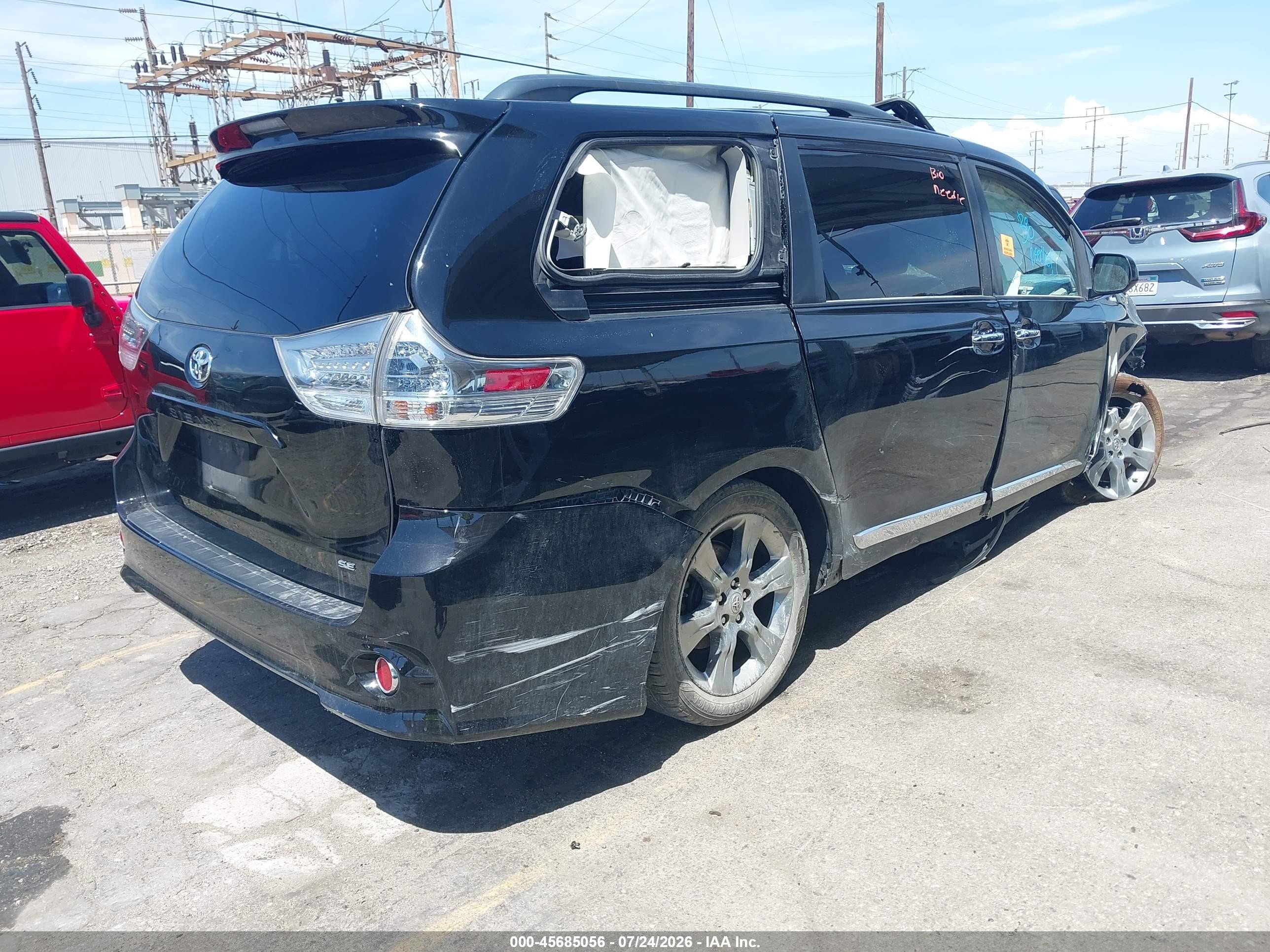 2014 Toyota Sienna Se 8 Passenger Black vin: 5TDXK3DC0ES451089