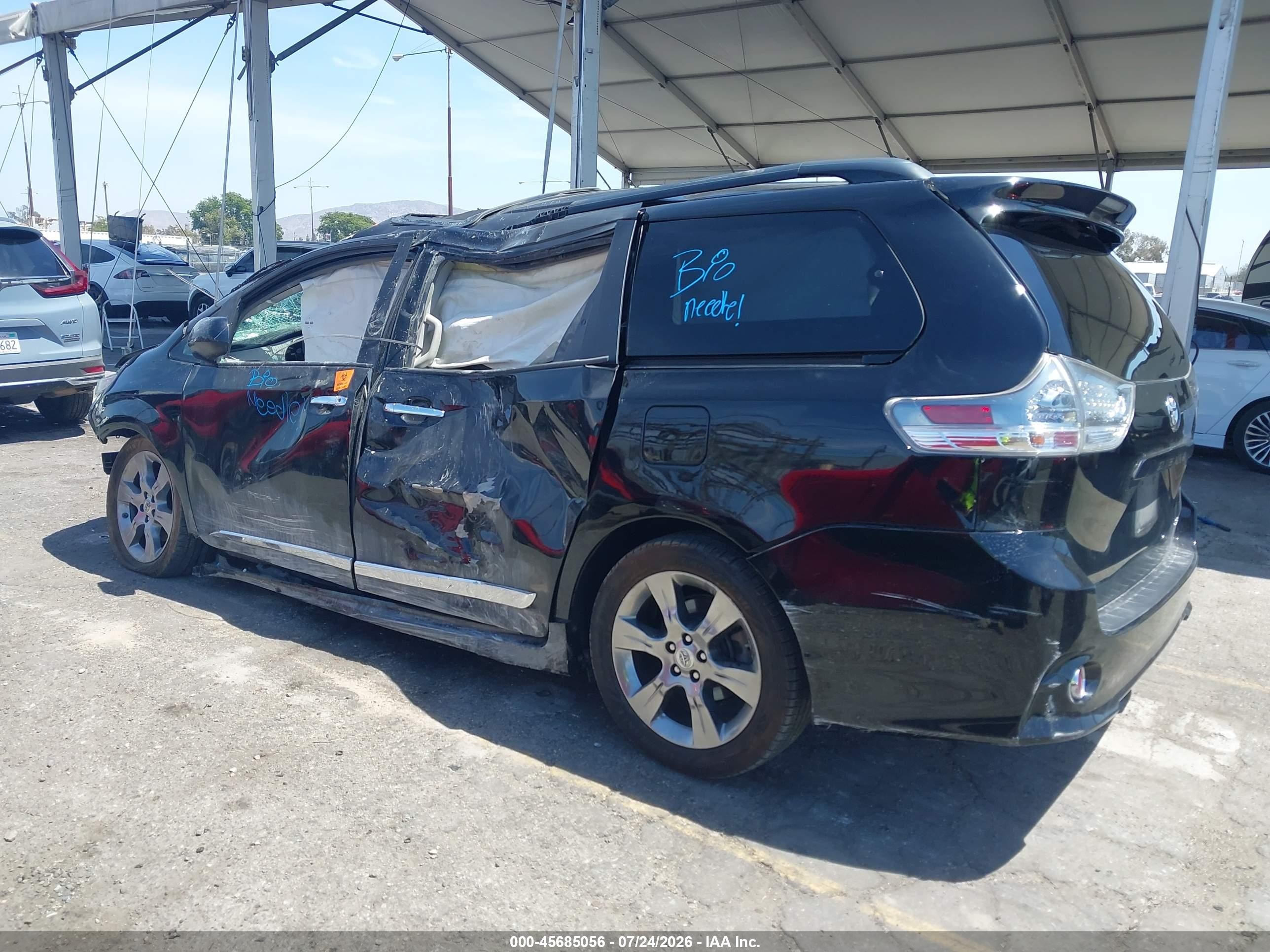 2014 Toyota Sienna Se 8 Passenger Black vin: 5TDXK3DC0ES451089