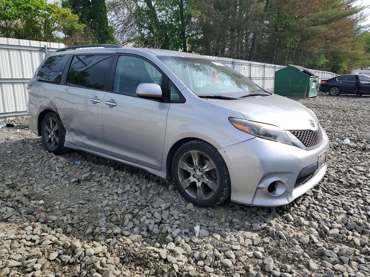 2015 Toyota Sienna Sport Silver vin: 5TDXK3DC0FS558189