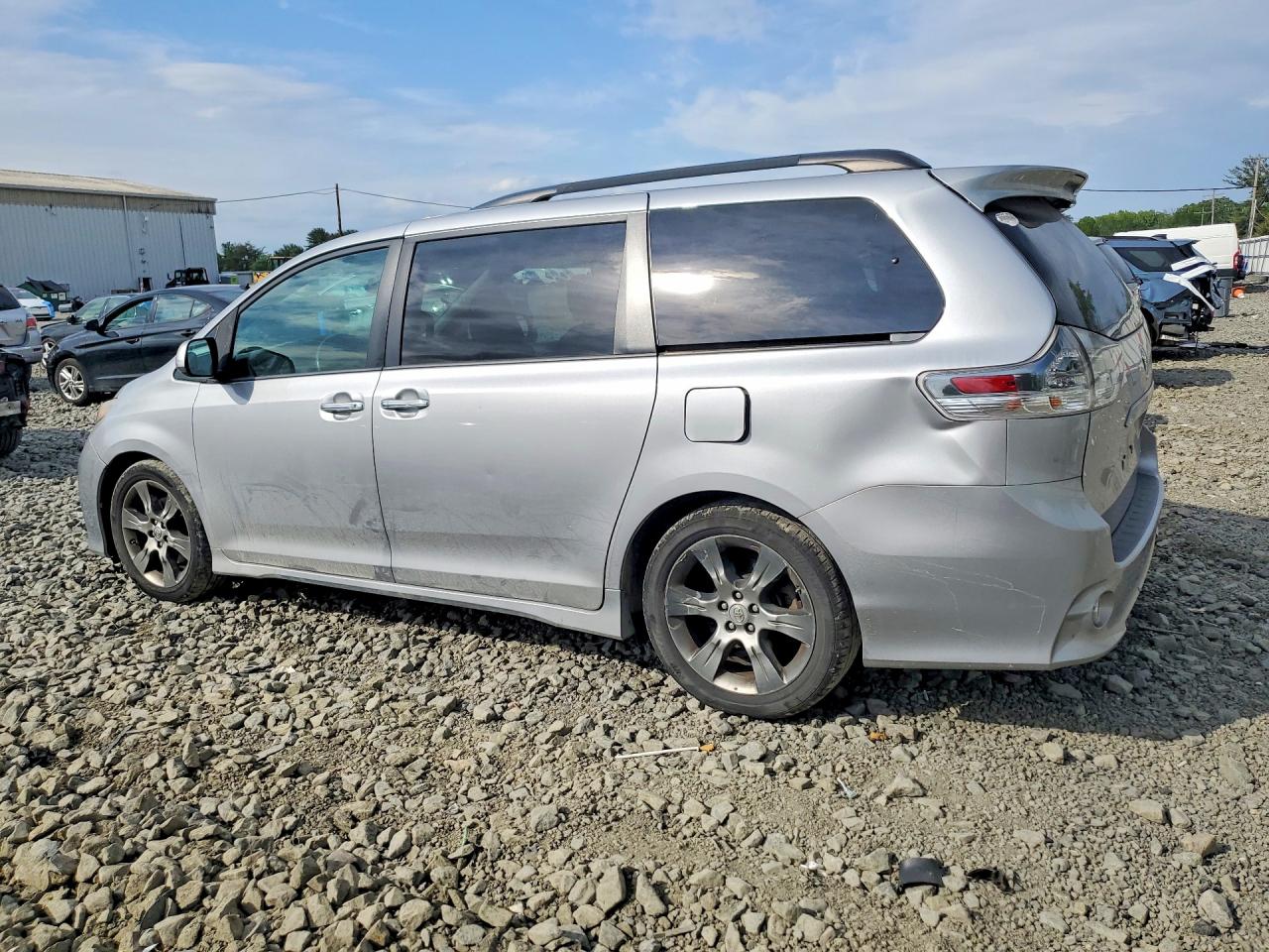 2015 Toyota Sienna Sport Silver vin: 5TDXK3DC0FS558189
