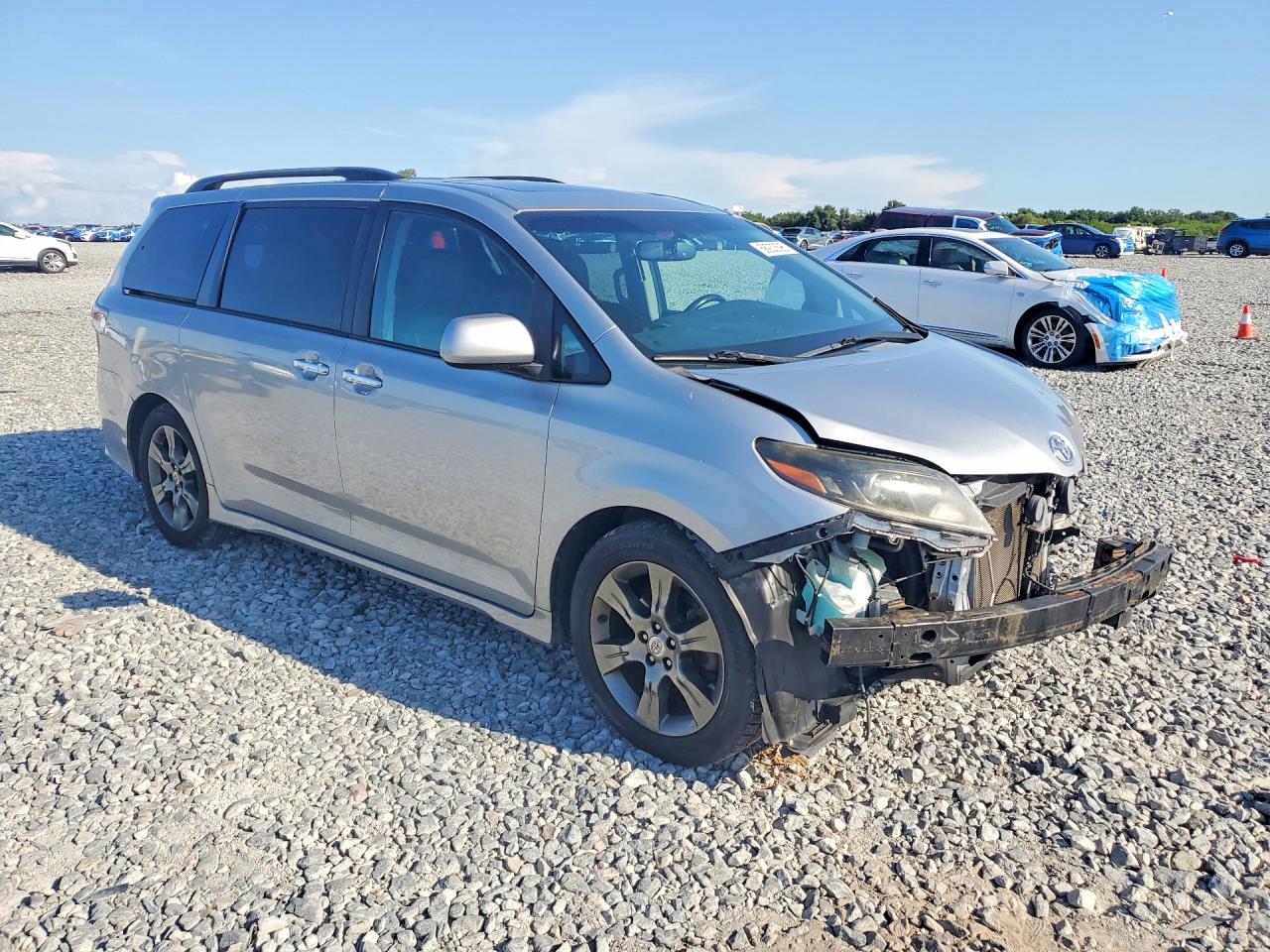 2015 Toyota Sienna Sport Silver vin: 5TDXK3DC0FS653108