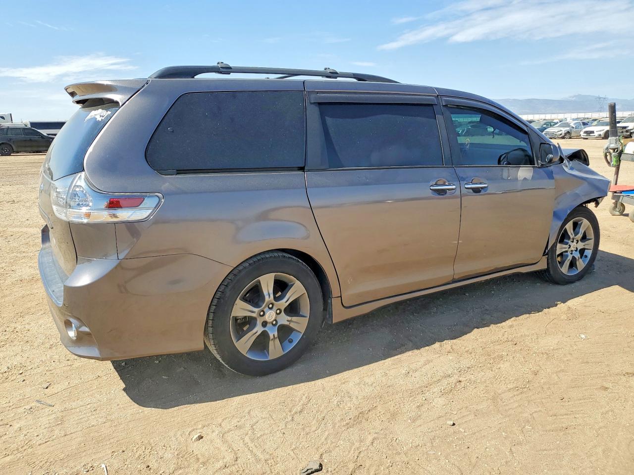 2015 Toyota Sienna Sport Charcoal vin: 5TDXK3DC0FS681135