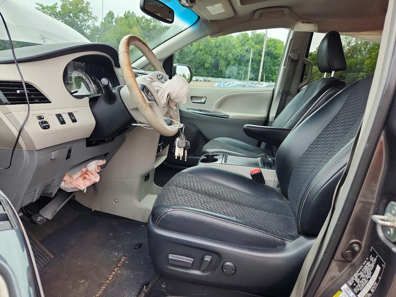 2013 Toyota Sienna Sport Gray vin: 5TDXK3DC1DS368981