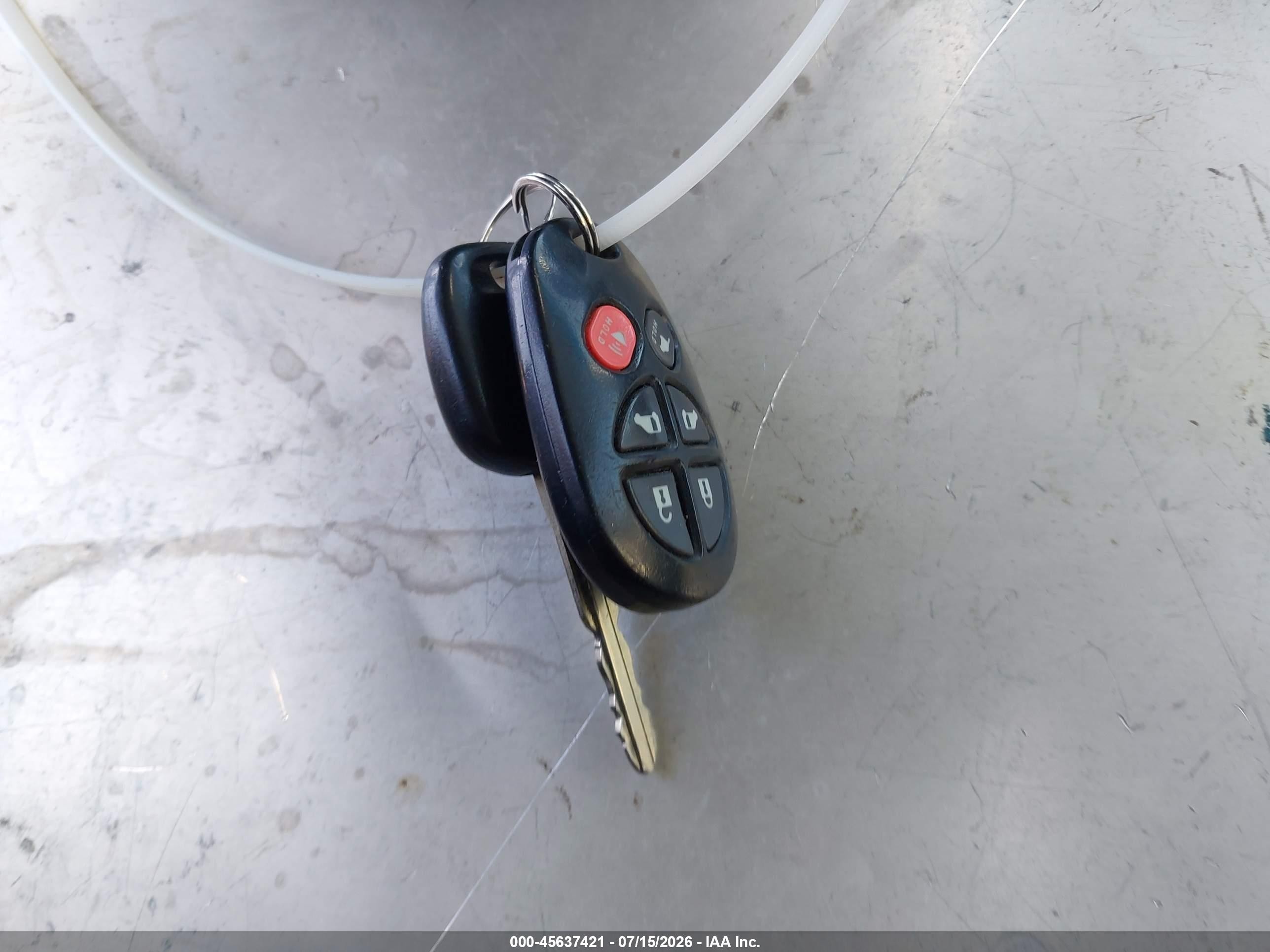 2013 Toyota Sienna Se 8 Passenger Gray vin: 5TDXK3DC1DS396733