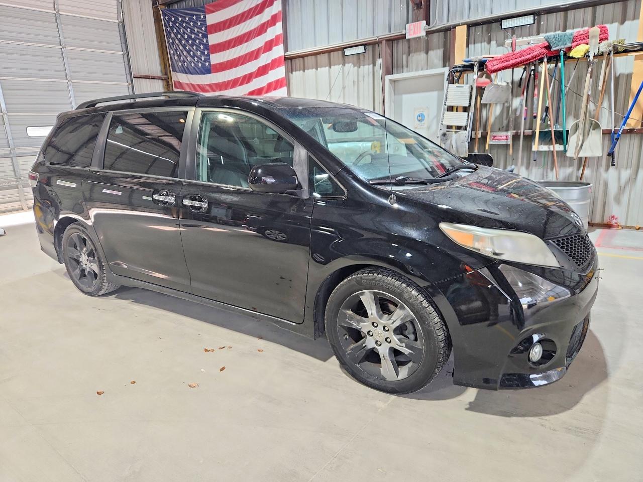 2014 Toyota Sienna Sport Black vin: 5TDXK3DC1ES453644