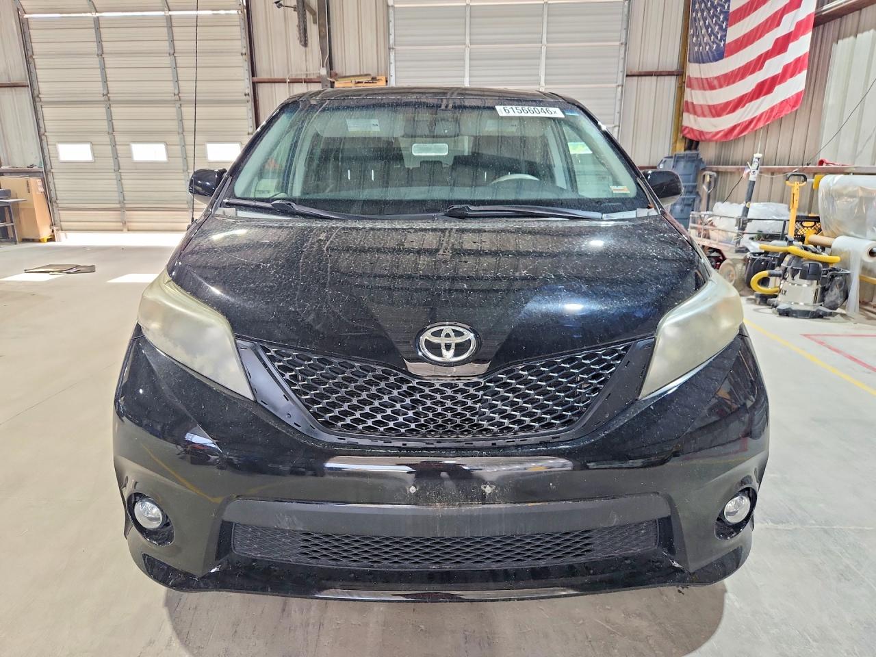 2014 Toyota Sienna Sport Black vin: 5TDXK3DC1ES453644