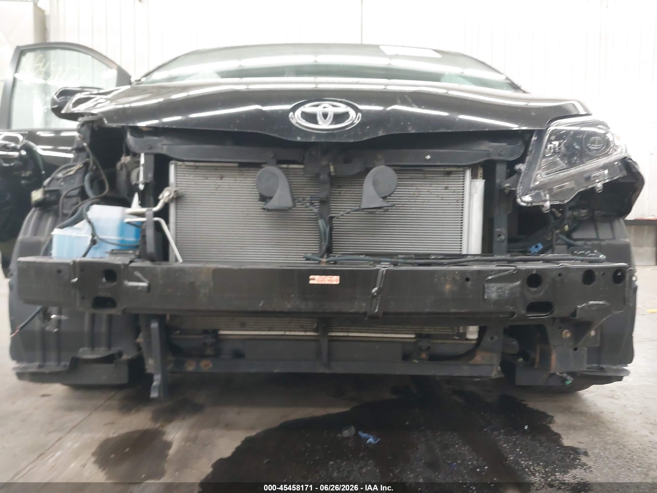 2015 Toyota Sienna Se 8 Passenger Black vin: 5TDXK3DC1FS599382
