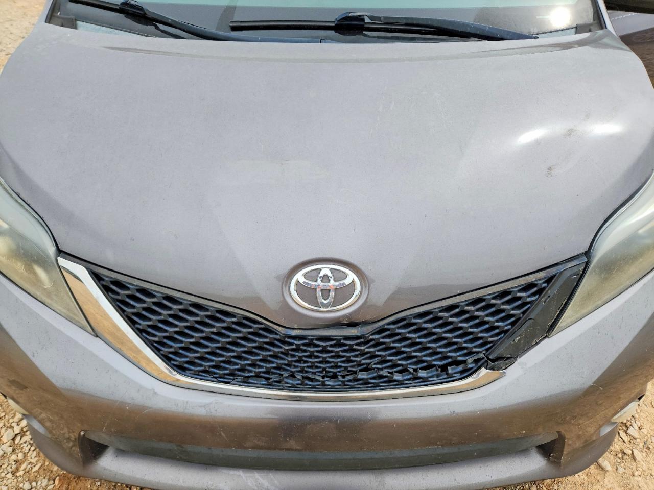 2015 Toyota Sienna Sport Gray vin: 5TDXK3DC1FS633160
