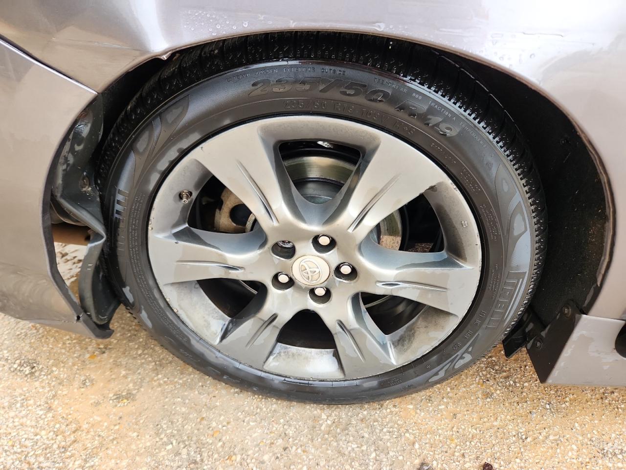 2015 Toyota Sienna Sport Gray vin: 5TDXK3DC1FS633160 Damage: Right Rear Wheel, Curb Rash, > 12 Inches