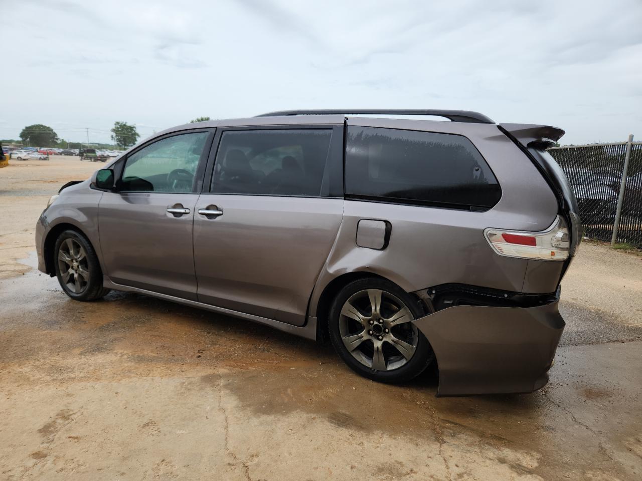 2015 Toyota Sienna Sport Gray vin: 5TDXK3DC1FS633160 Damage: Left Qtr Panel, Severe Damage, Replacement Required