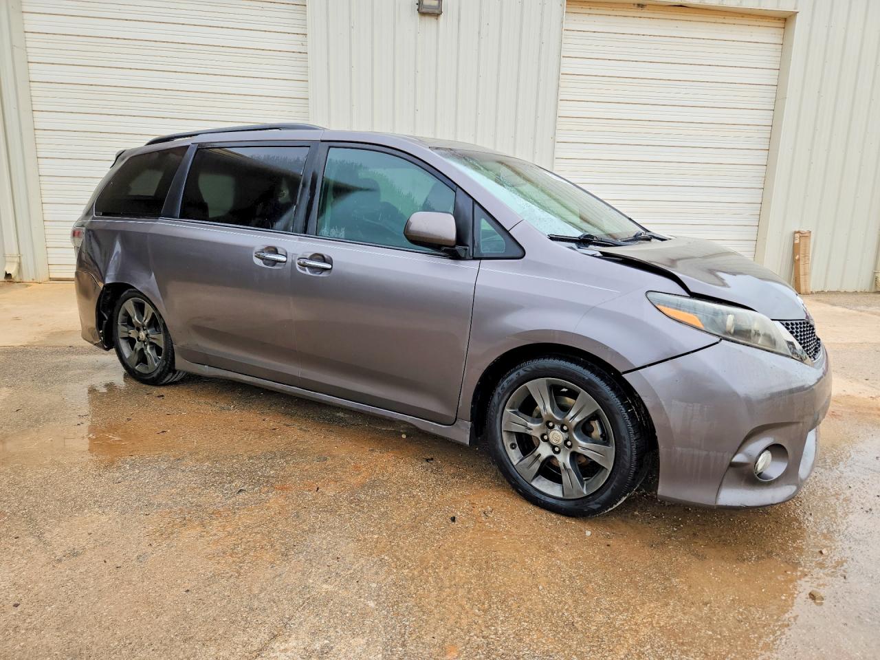 2015 Toyota Sienna Sport Gray vin: 5TDXK3DC1FS633160