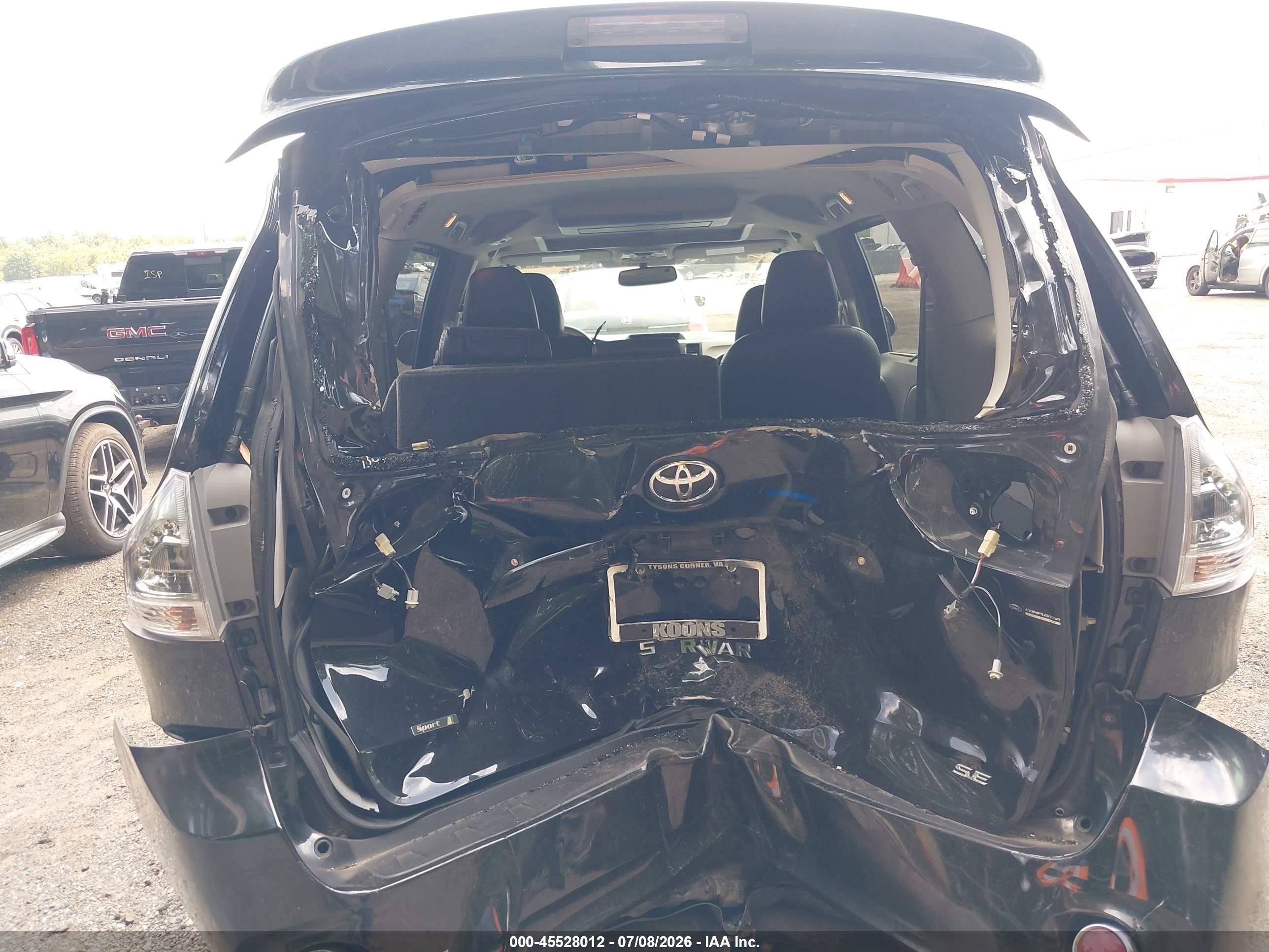 2013 Toyota Sienna Se 8 Passenger Black vin: 5TDXK3DC2DS280537
