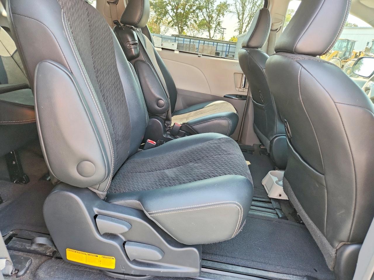 2014 Toyota Sienna Sport Charcoal vin: 5TDXK3DC2ES485566