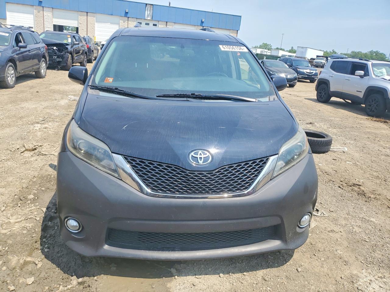 2015 Toyota Sienna Sport Black vin: 5TDXK3DC2FS536128