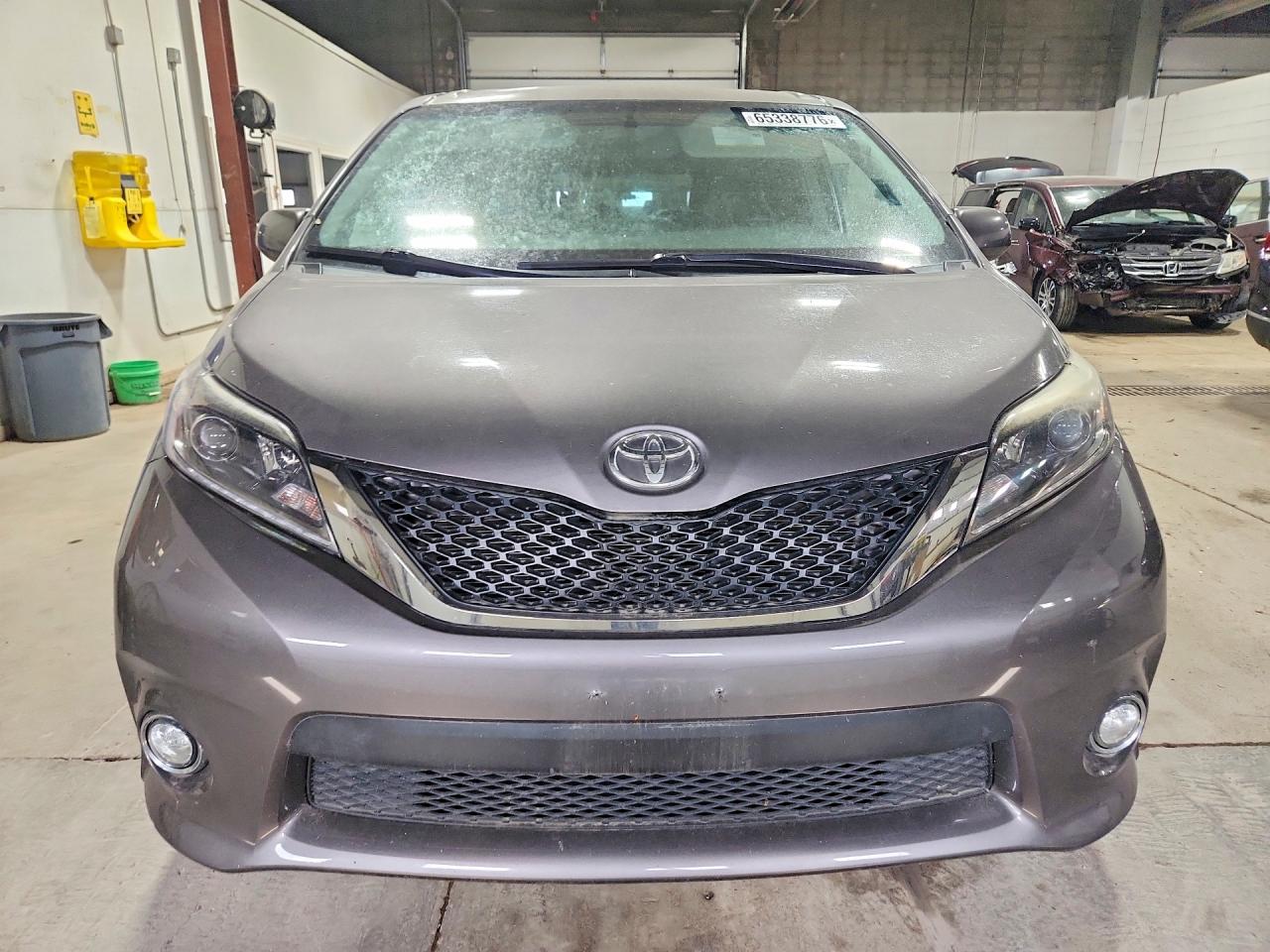 2015 Toyota Sienna Sport Gray vin: 5TDXK3DC2FS608381