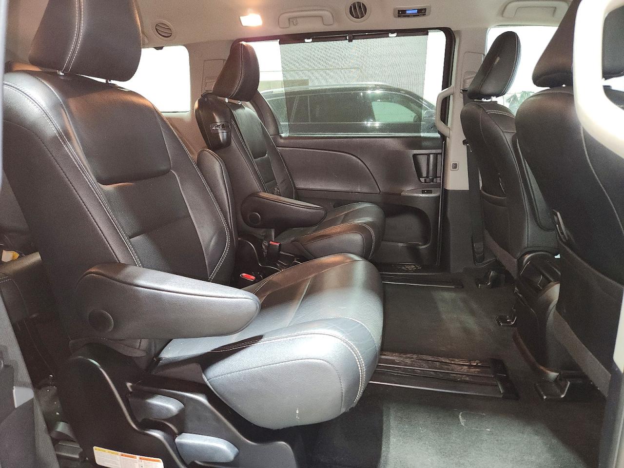 2015 Toyota Sienna Sport Gray vin: 5TDXK3DC2FS608381