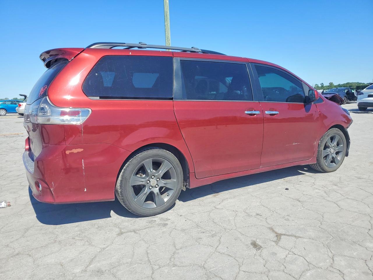 2015 Toyota Sienna Sport Red vin: 5TDXK3DC3FS610737
