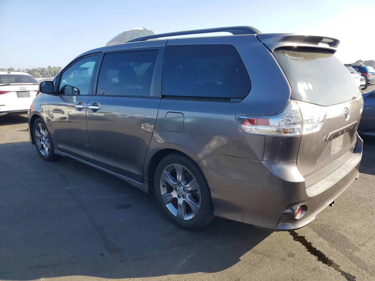 2015 Toyota Sienna Sport Gray vin: 5TDXK3DC3FS655967