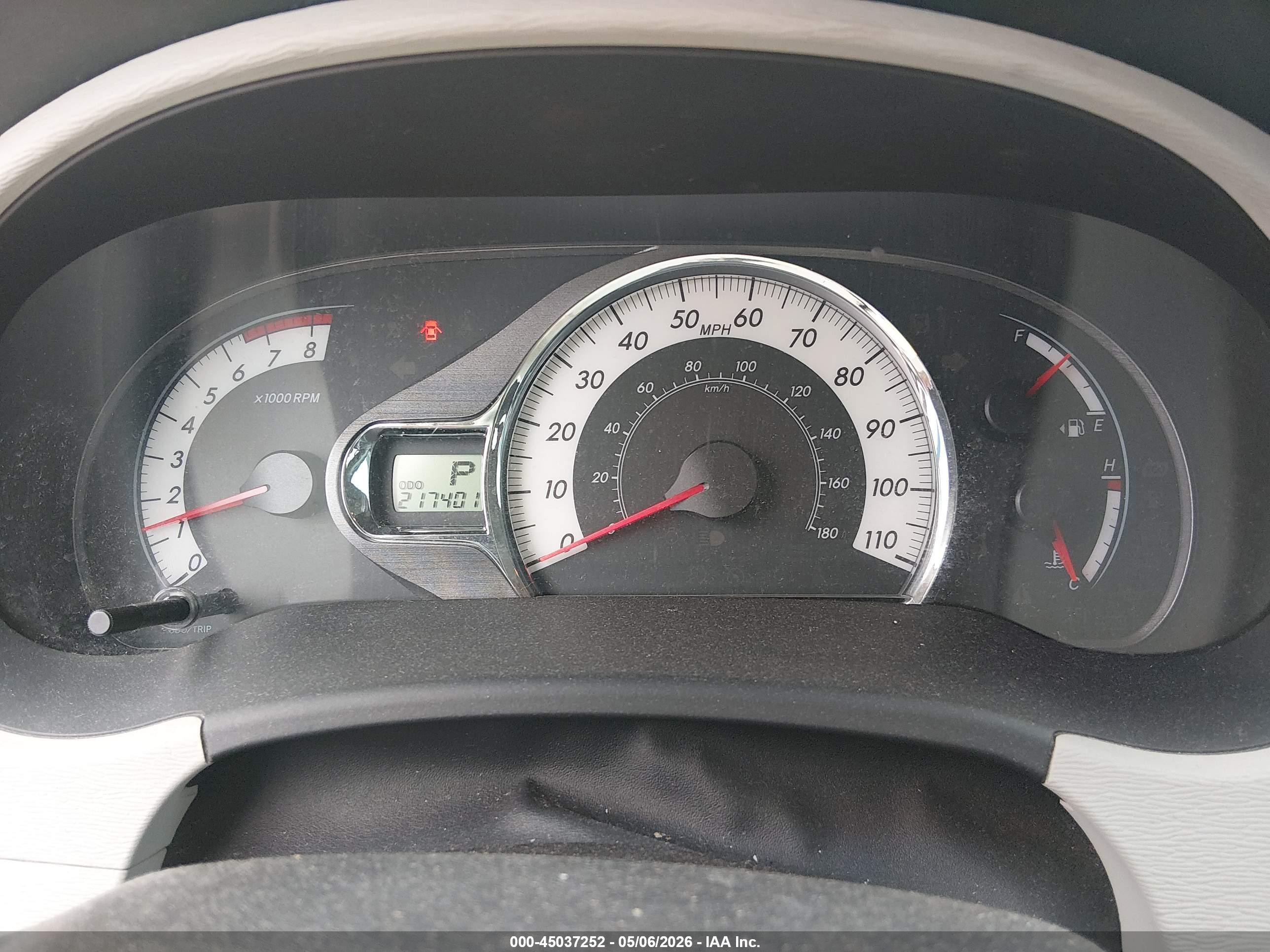 2011 Toyota Sienna Se Gray vin: 5TDXK3DC4BS082300