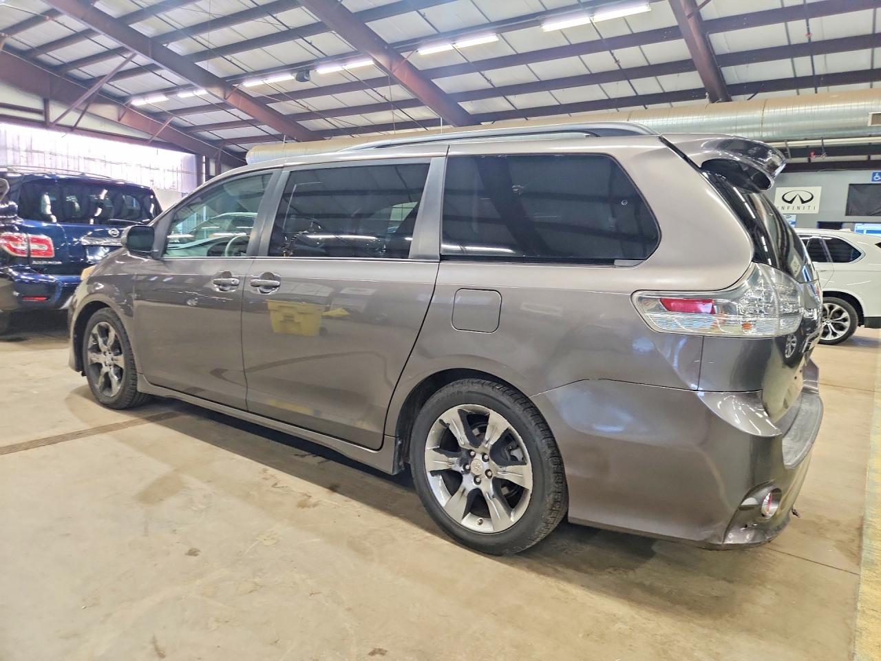2012 Toyota Sienna Sport Gray vin: 5TDXK3DC4CS188473