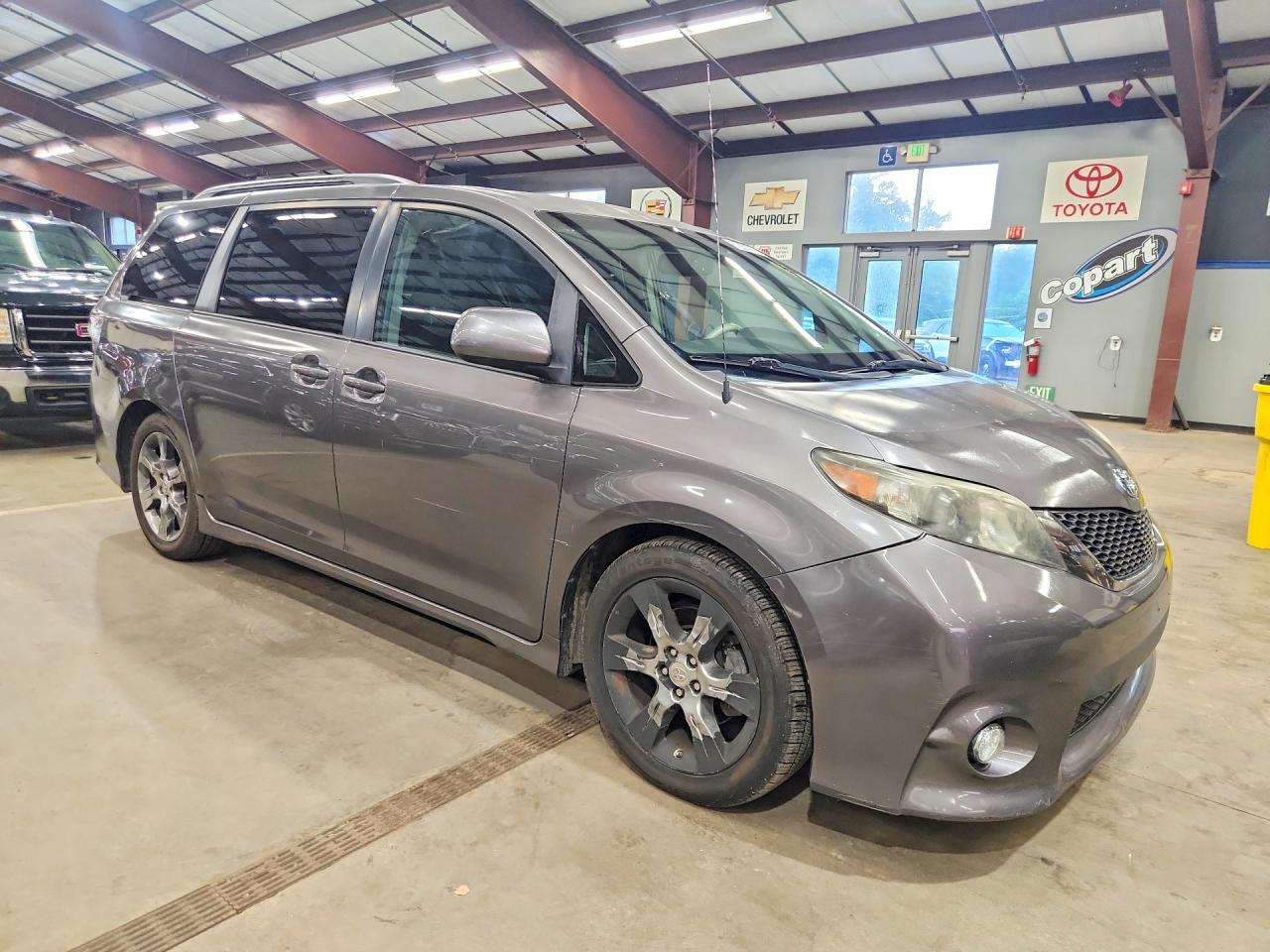 2012 Toyota Sienna Sport Gray vin: 5TDXK3DC4CS188473