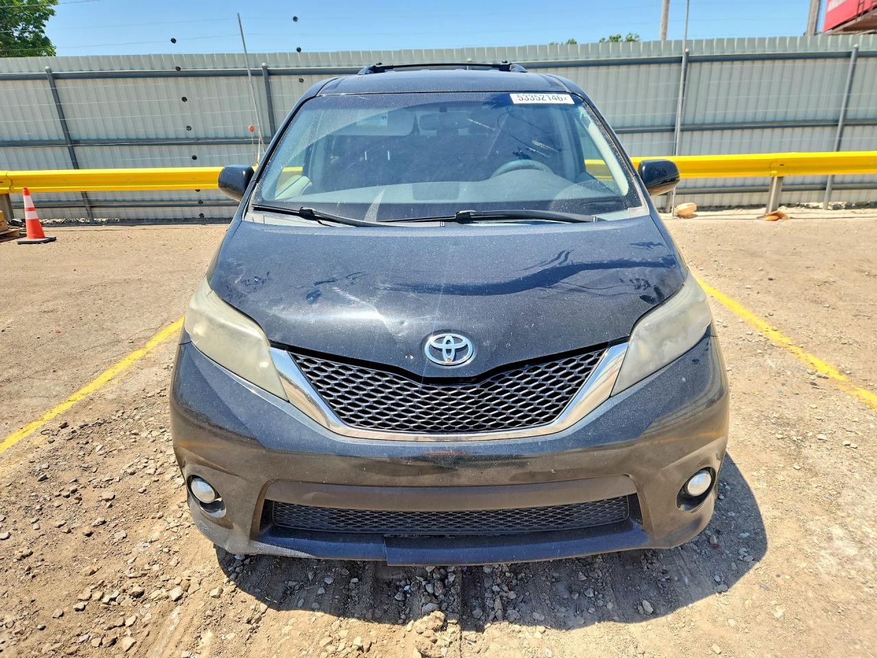 2014 Toyota Sienna Sport Silver vin: 5TDXK3DC4ES521239