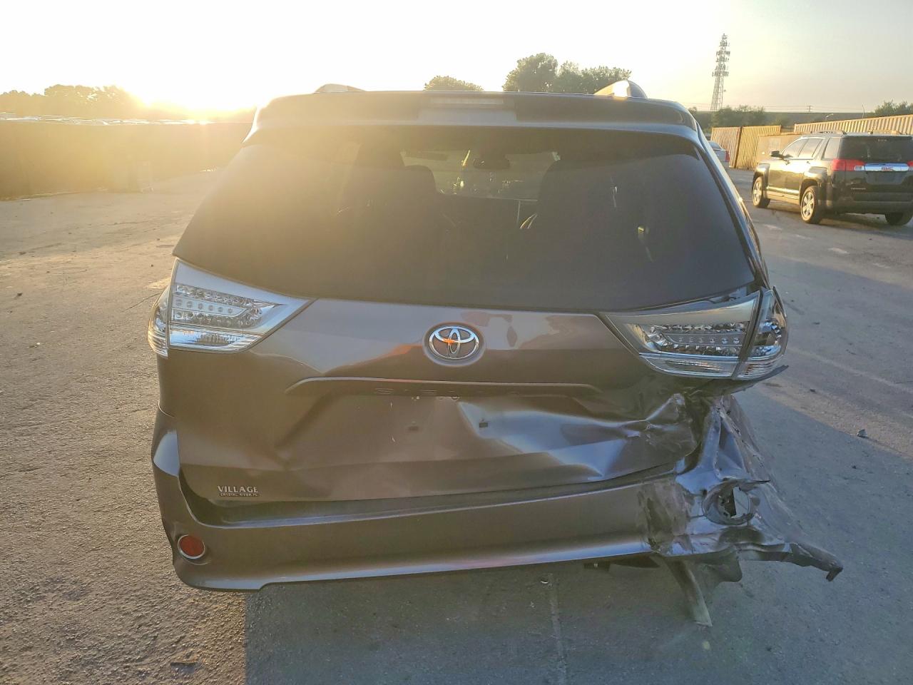 2015 Toyota Sienna Sport Gray vin: 5TDXK3DC4FS552783