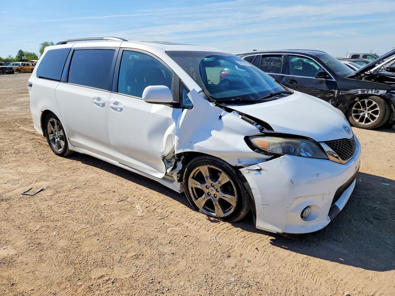 2011 Toyota Sienna Sport Белый vin: 5TDXK3DC5BS056921