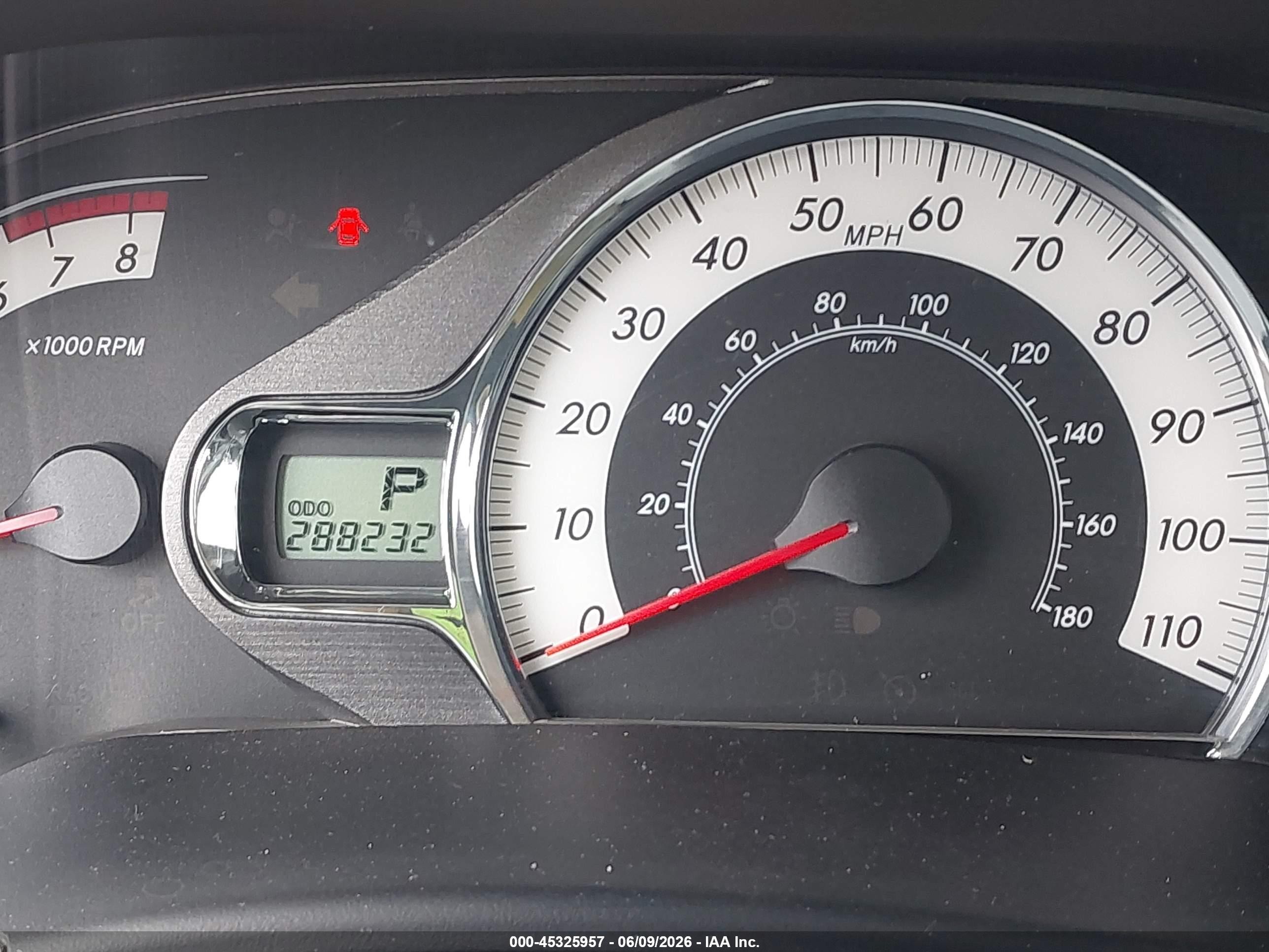 2011 Toyota Sienna Se White vin: 5TDXK3DC5BS063318