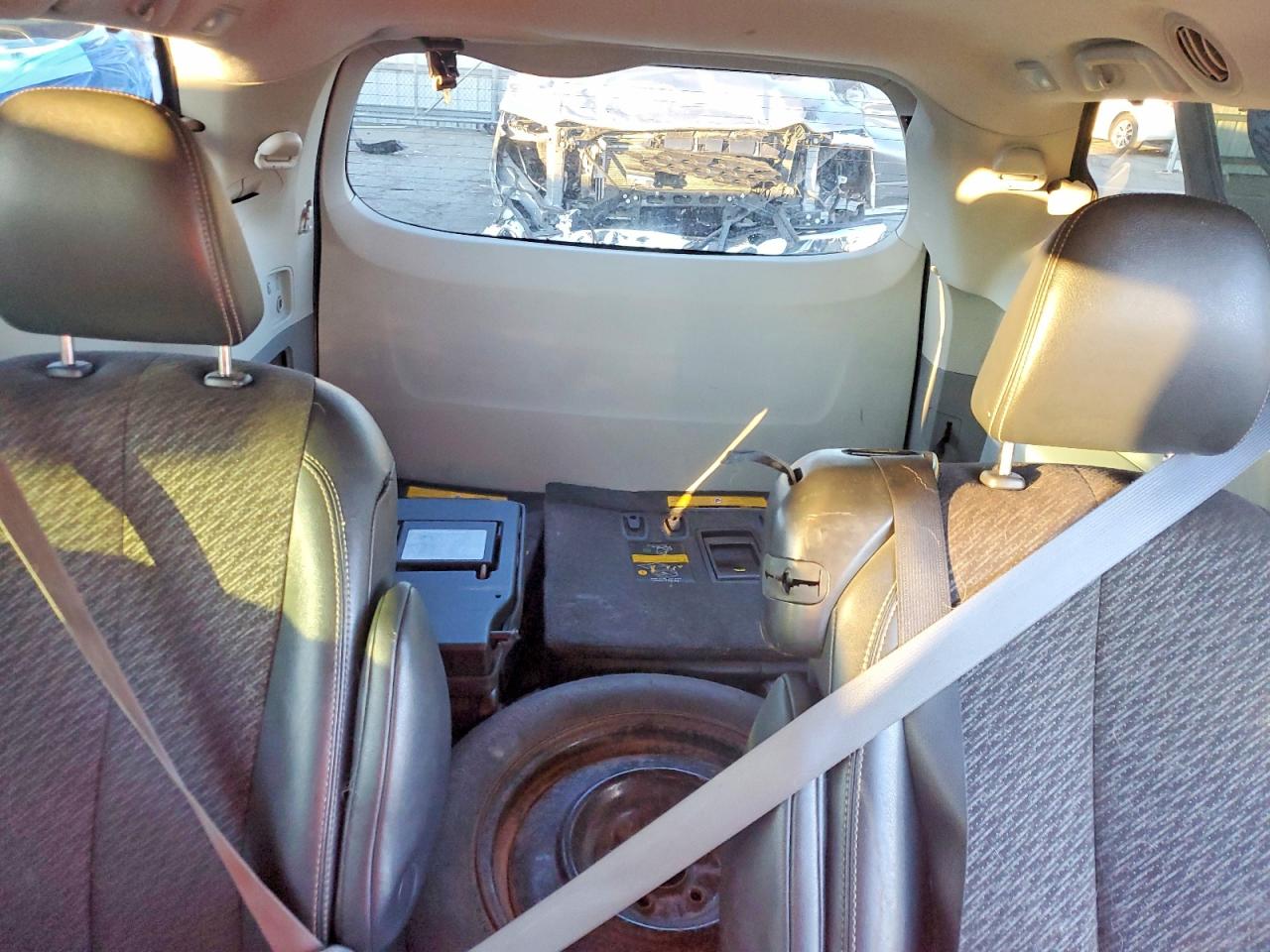 2011 Toyota Sienna Sport Серый vin: 5TDXK3DC5BS105194