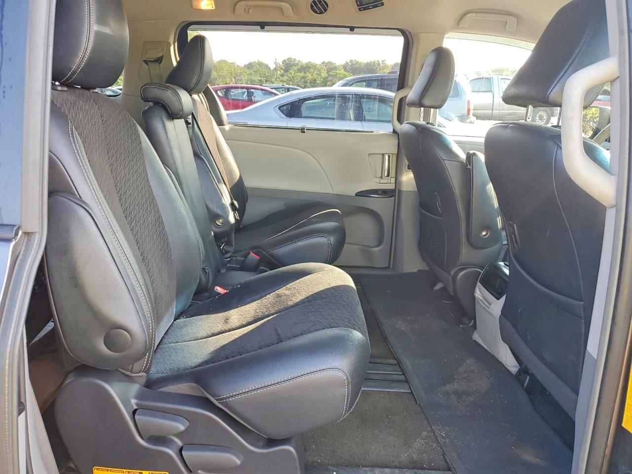 2012 Toyota Sienna Sport Gray vin: 5TDXK3DC5CS240709