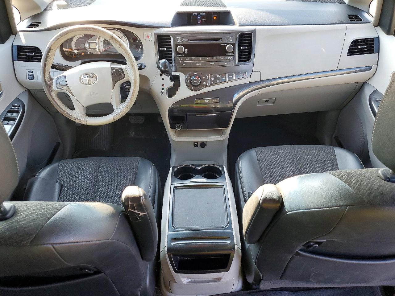 2012 Toyota Sienna Sport Gray vin: 5TDXK3DC5CS240709