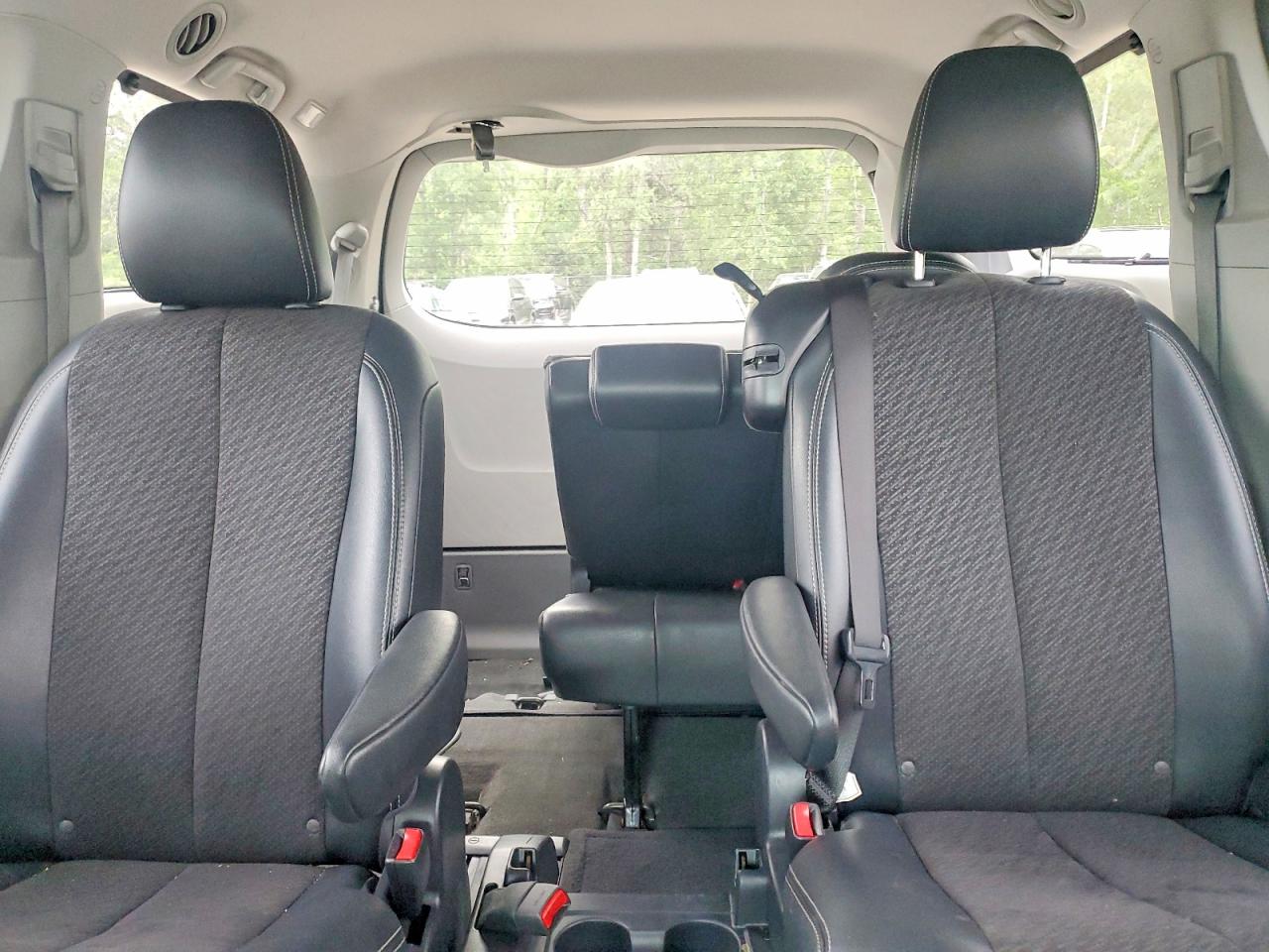 2014 Toyota Sienna Sport Charcoal vin: 5TDXK3DC6ES412698