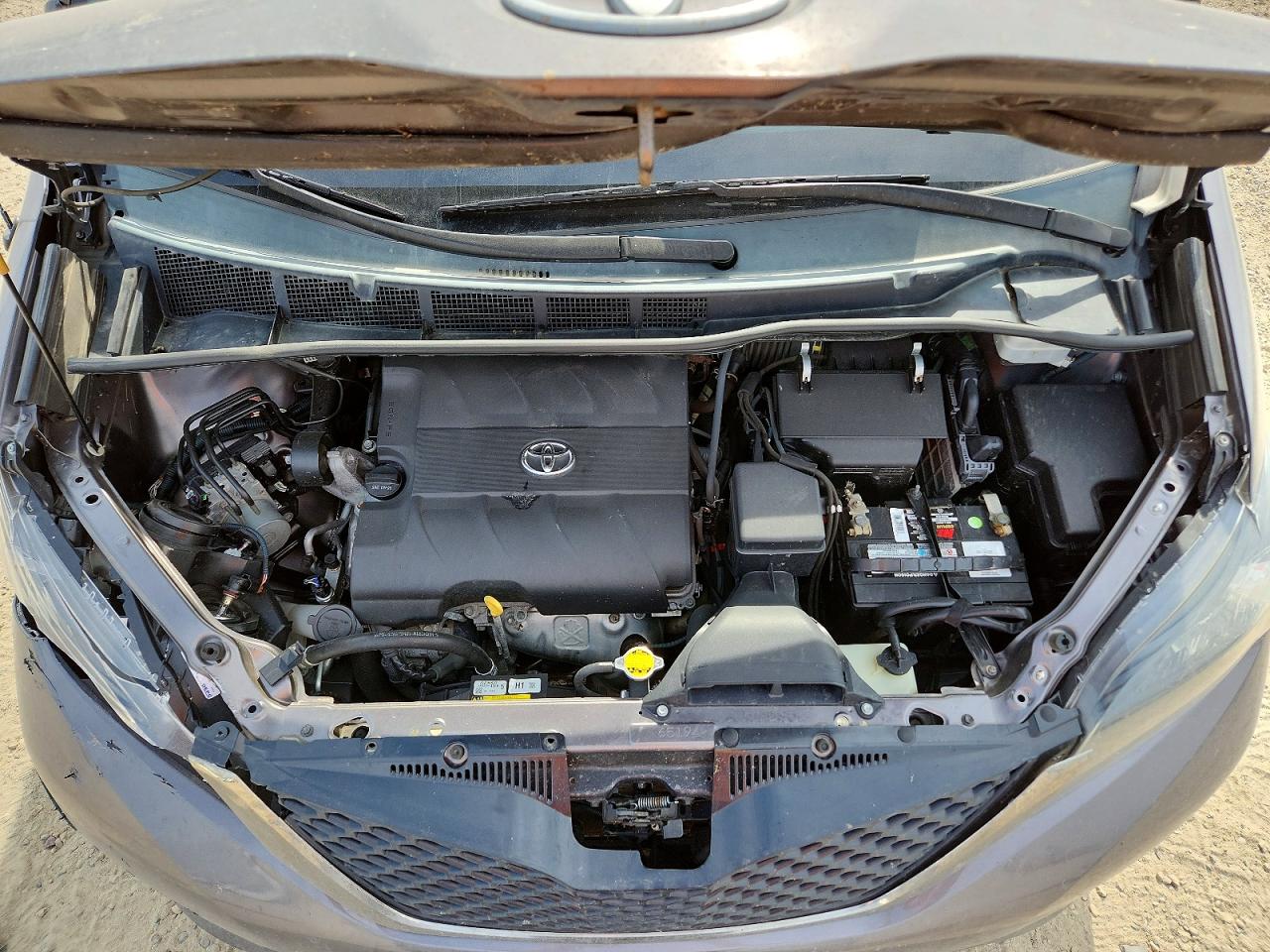 2014 Toyota Sienna Sport Серый vin: 5TDXK3DC6ES471590