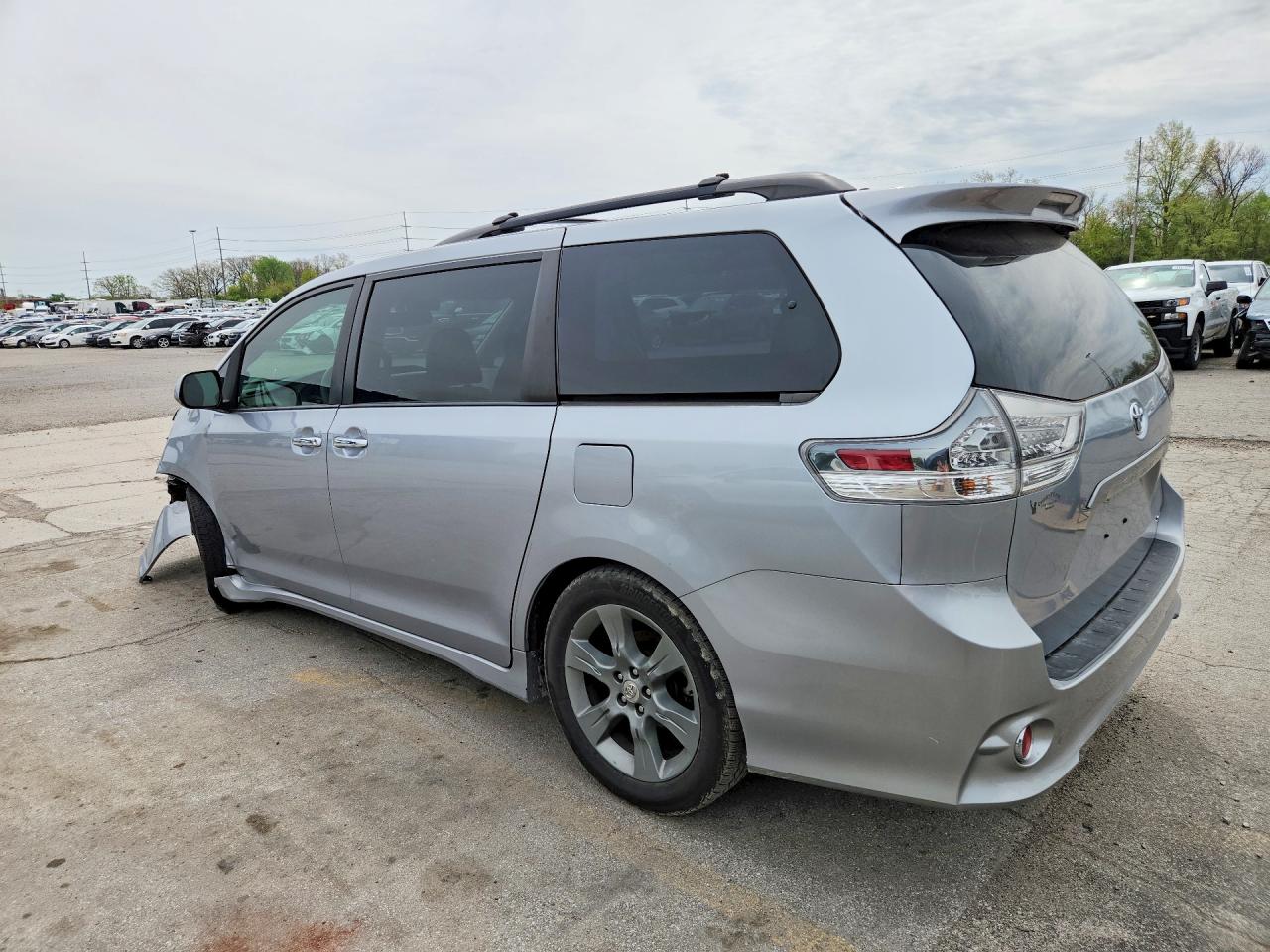 2014 Toyota Sienna Sport Silver vin: 5TDXK3DC6ES502773