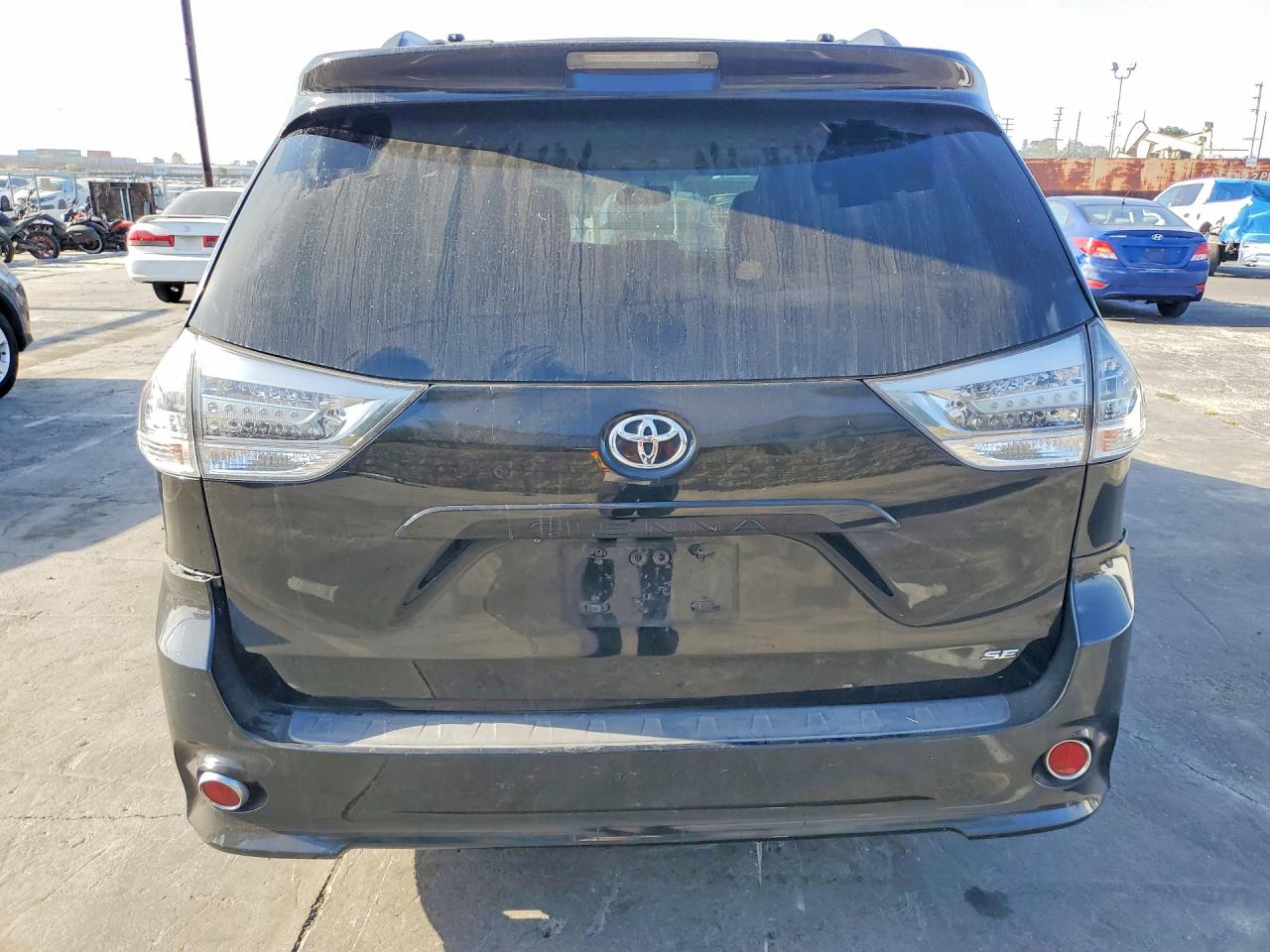 2015 Toyota Sienna Sport Black vin: 5TDXK3DC6FS601224
