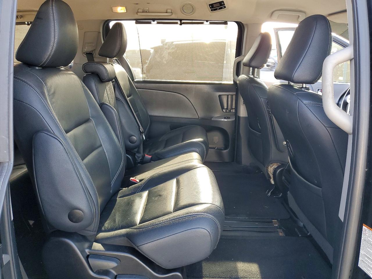 2015 Toyota Sienna Sport Black vin: 5TDXK3DC6FS601224