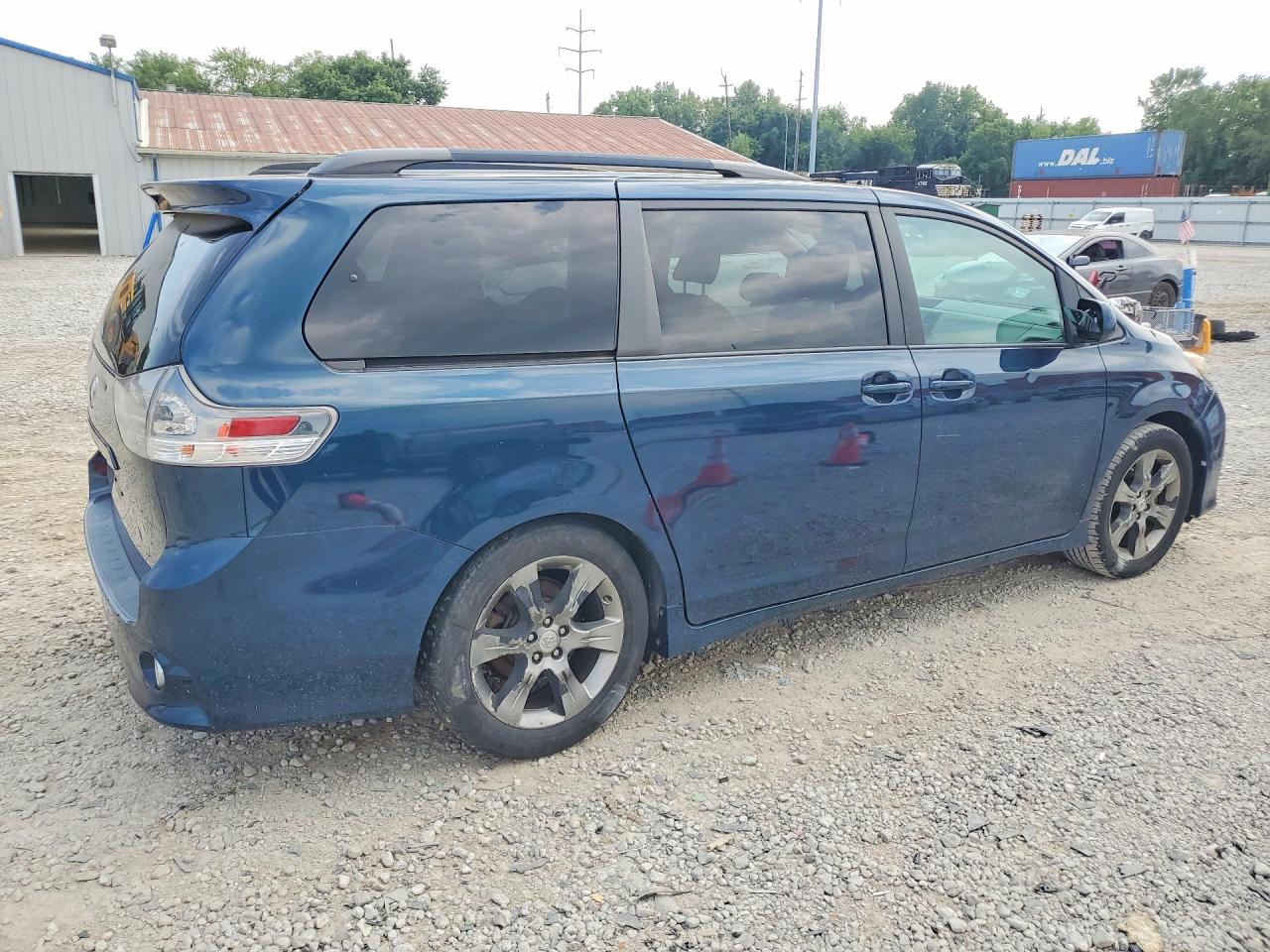 2012 Toyota Sienna Sport Blue vin: 5TDXK3DC7CS198446
