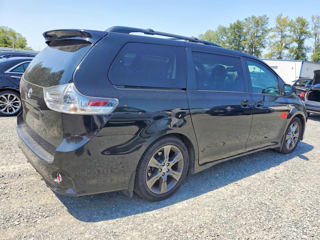2012 Toyota Sienna Sport Black vin: 5TDXK3DC7CS218971