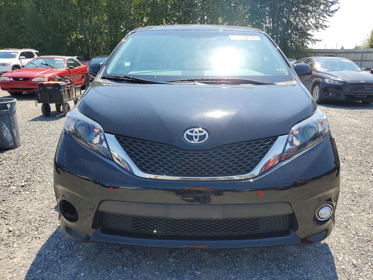 2012 Toyota Sienna Sport Black vin: 5TDXK3DC7CS218971