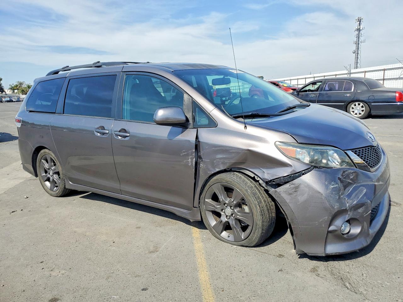 2012 Toyota Sienna Se 8-passenger Charcoal vin: 5TDXK3DC7CS221210