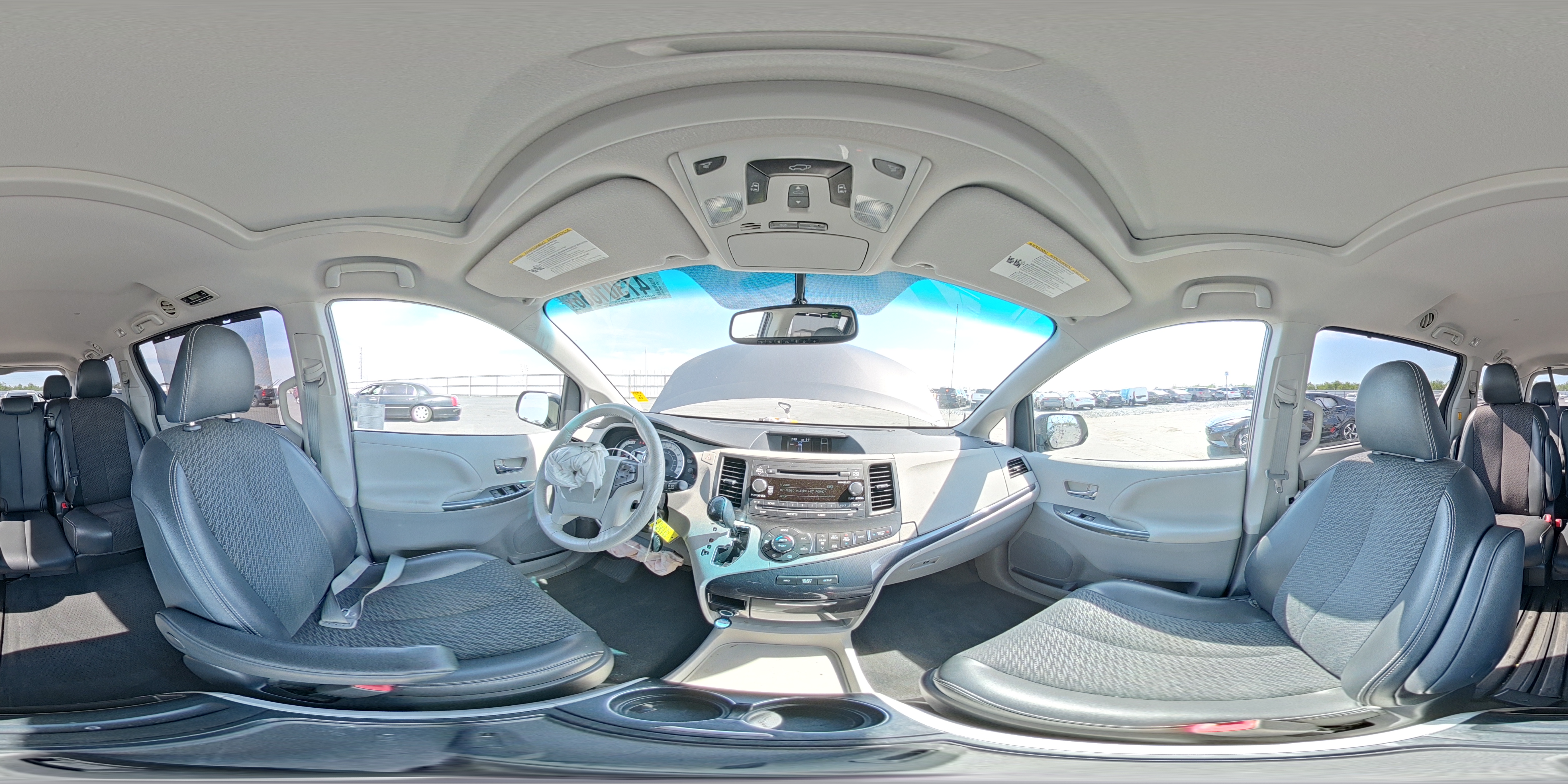 2012 Toyota Sienna Se 8-passenger Charcoal vin: 5TDXK3DC7CS221210