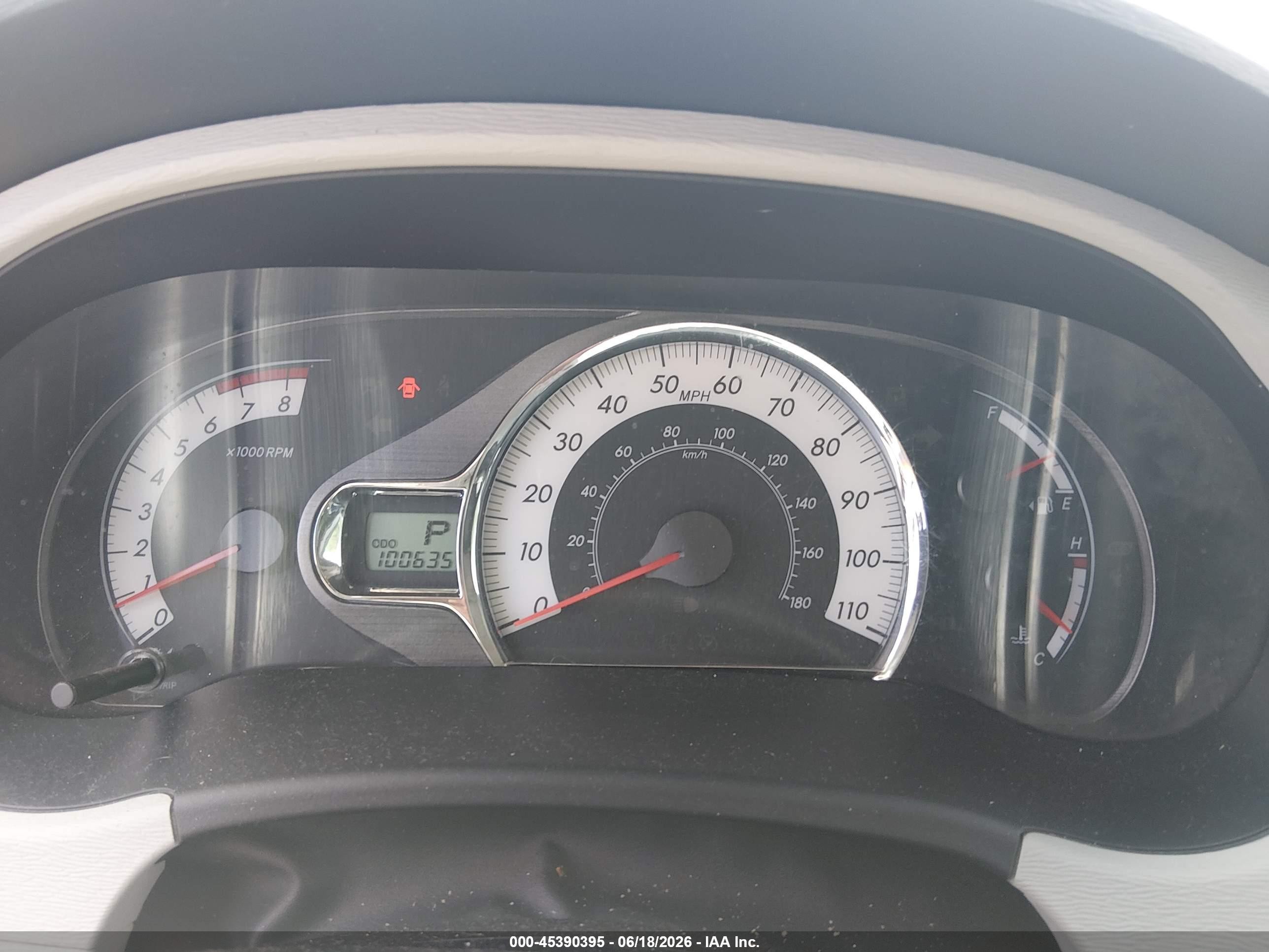 2012 Toyota Sienna Se 8 Passenger Silver vin: 5TDXK3DC7CS230313