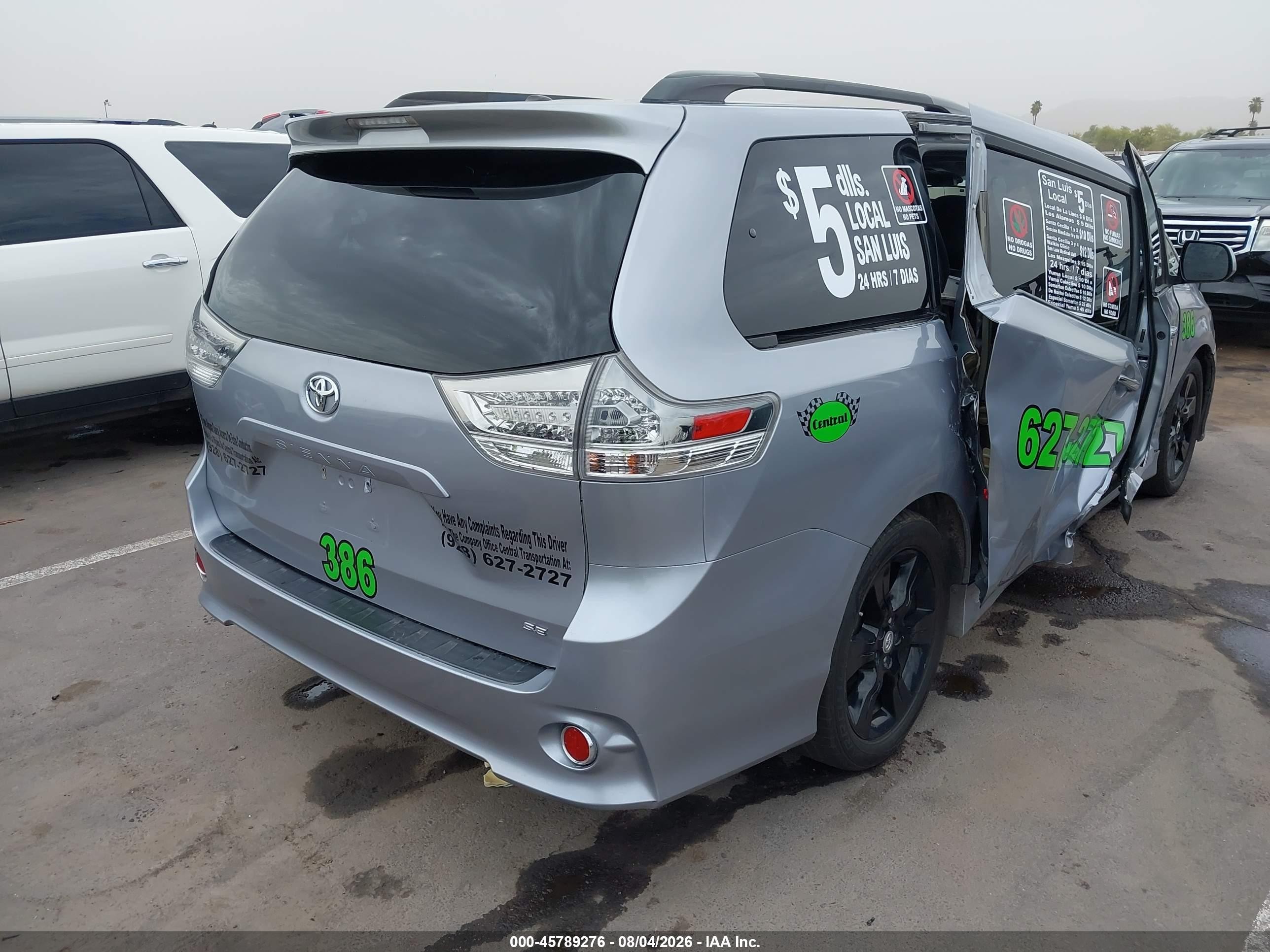 2015 Toyota Sienna Se Premium 8 Passenger Серебряный vin: 5TDXK3DC7FS528252