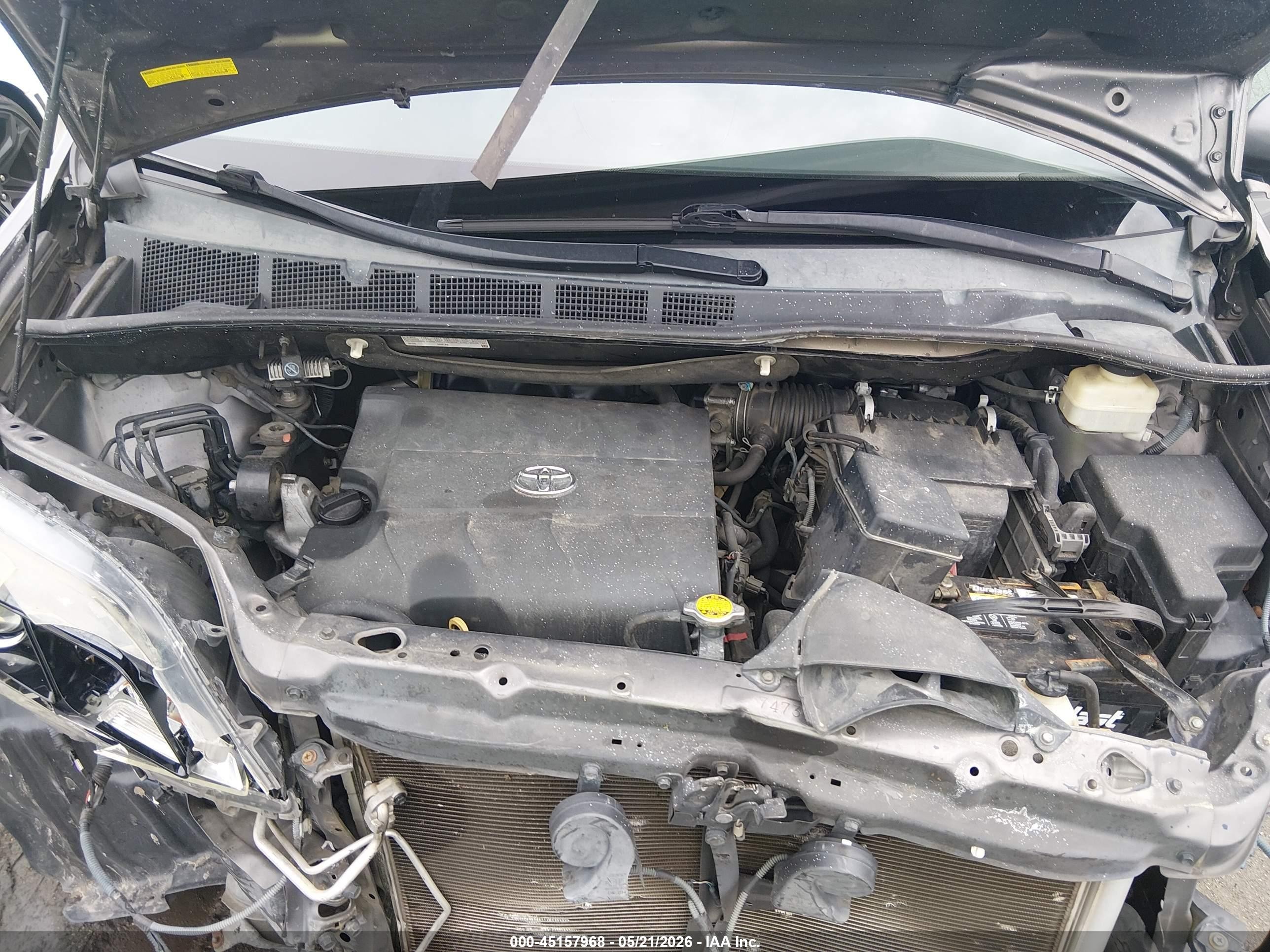 2016 Toyota Sienna Se Premium 8 Passenger Серый vin: 5TDXK3DC7GS712205