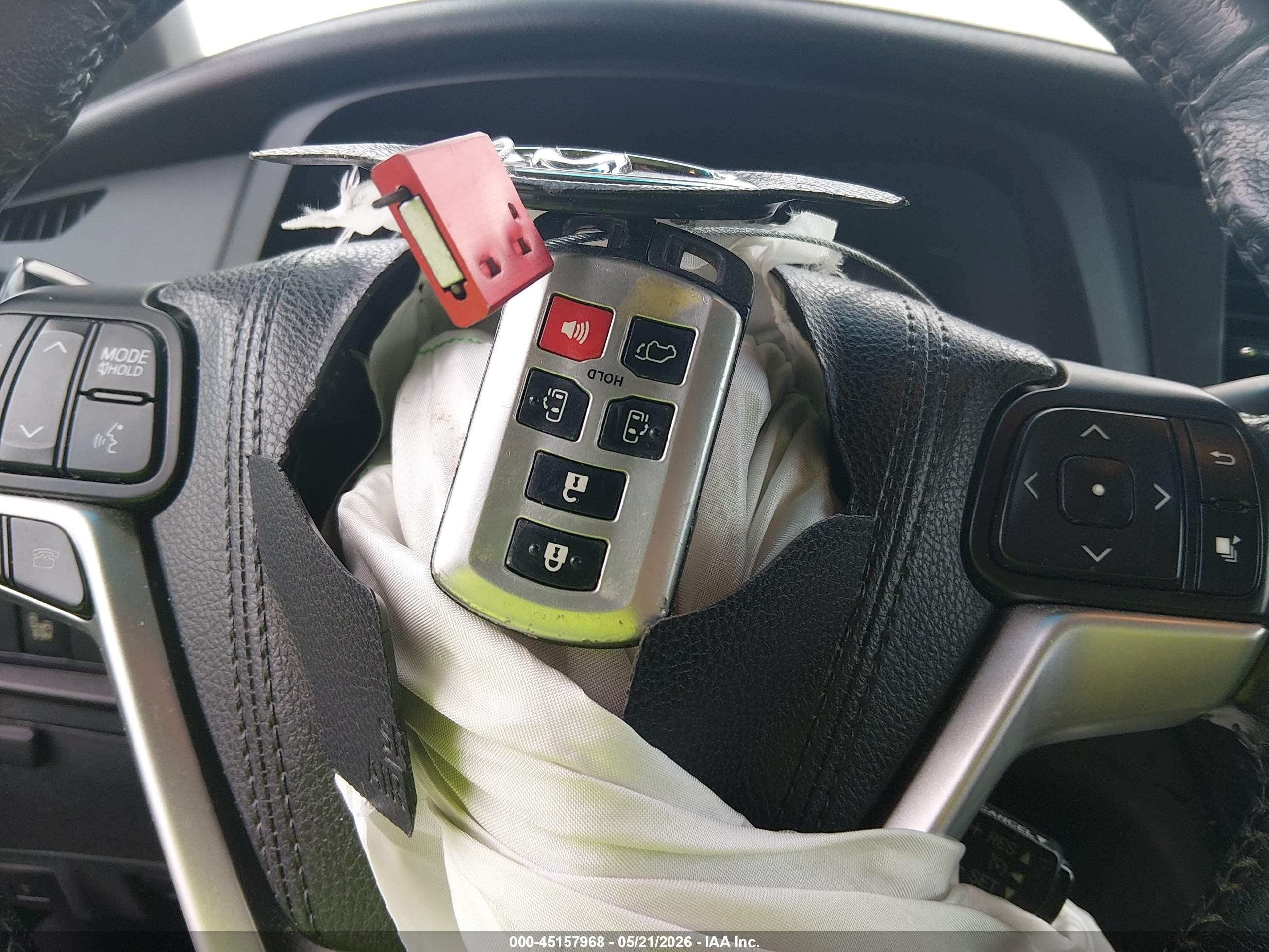 2016 Toyota Sienna Se Premium 8 Passenger Серый vin: 5TDXK3DC7GS712205