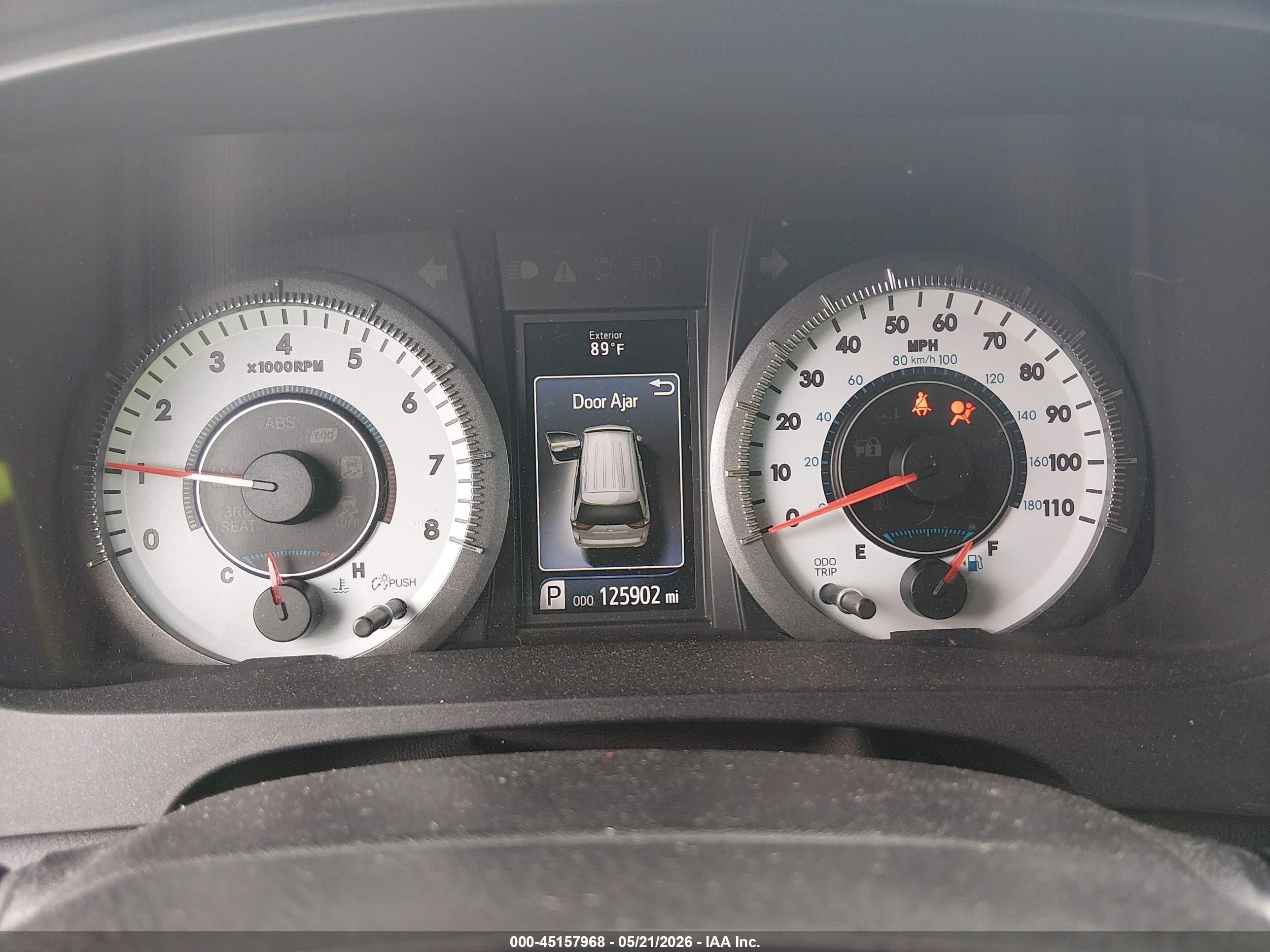 2016 Toyota Sienna Se Premium 8 Passenger Серый vin: 5TDXK3DC7GS712205